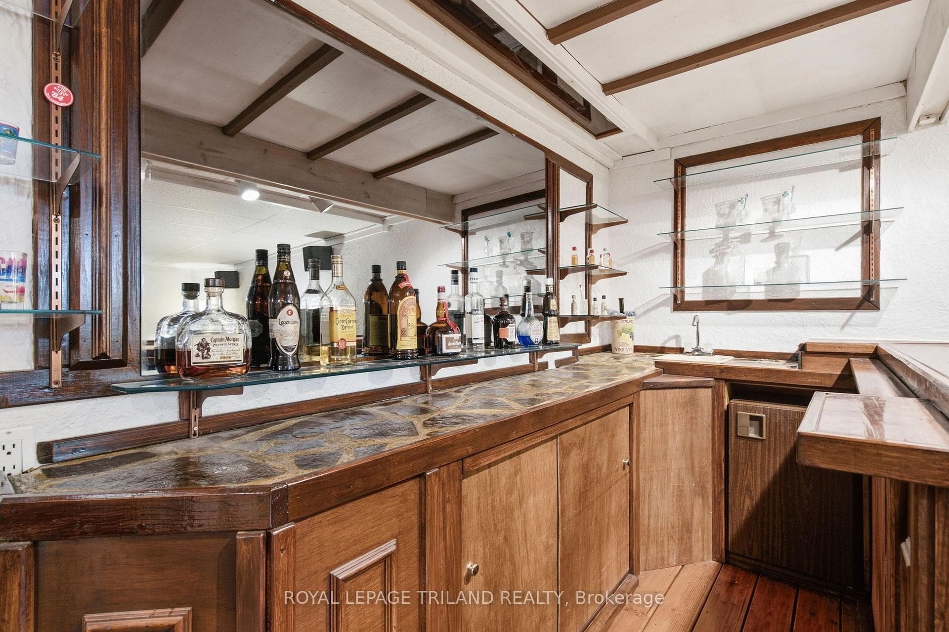 Recreation Room - bar