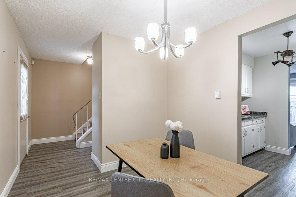 1330 Jalna Boulevard Unit 60 photo 7