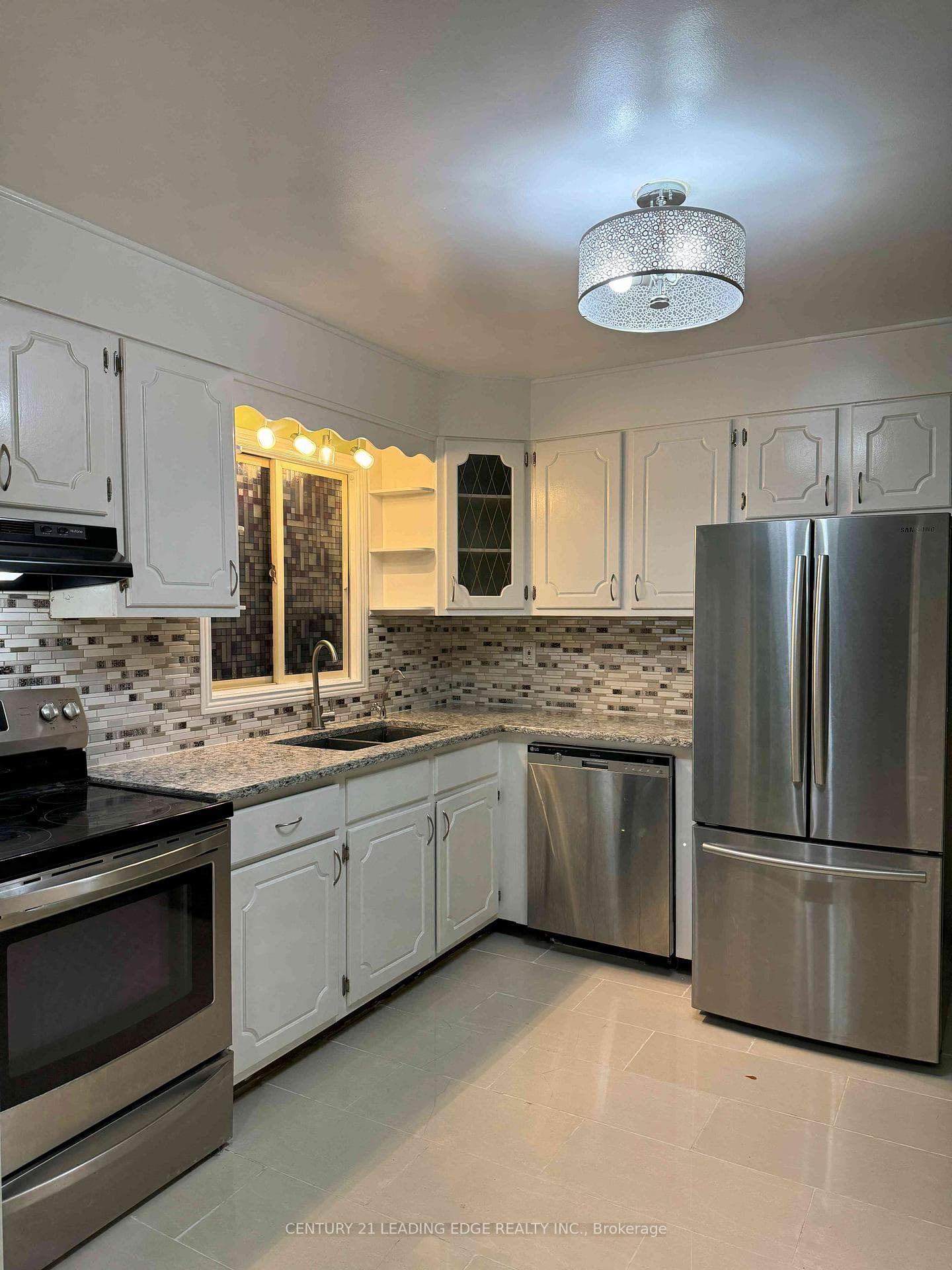 158 William Street photo 11