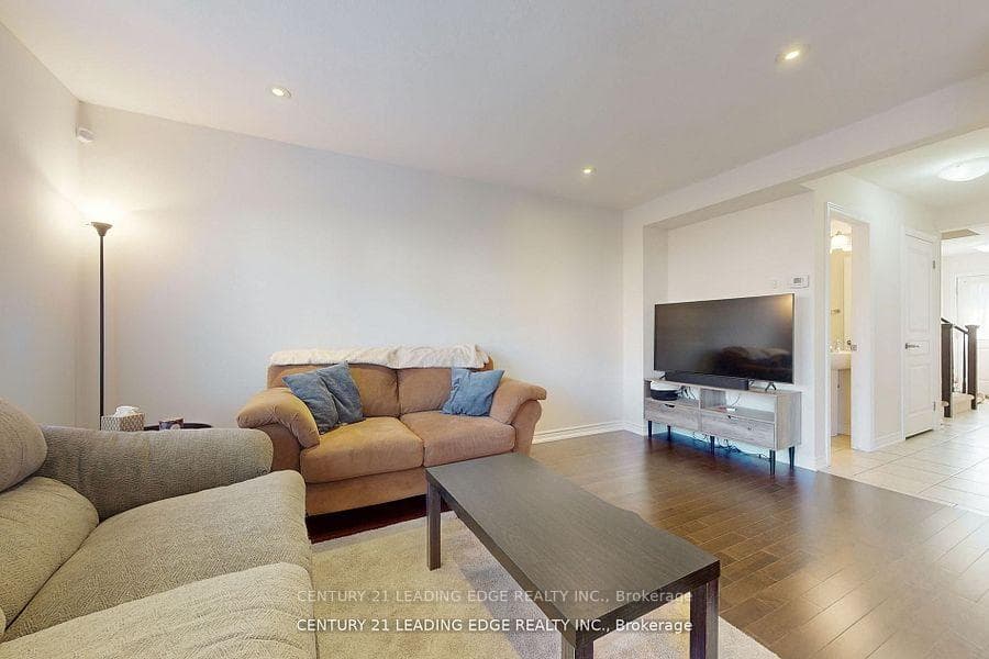 4323 Eclipse Way photo 9