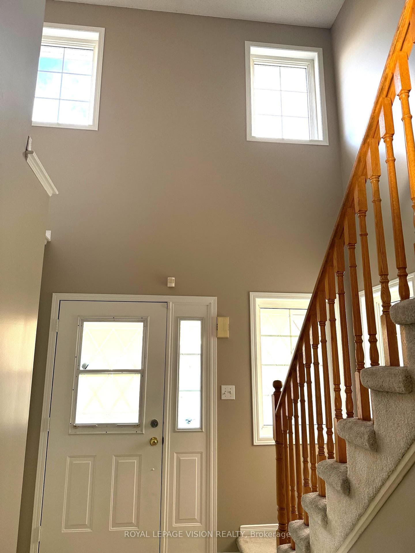 594 Flagstone Court photo 6