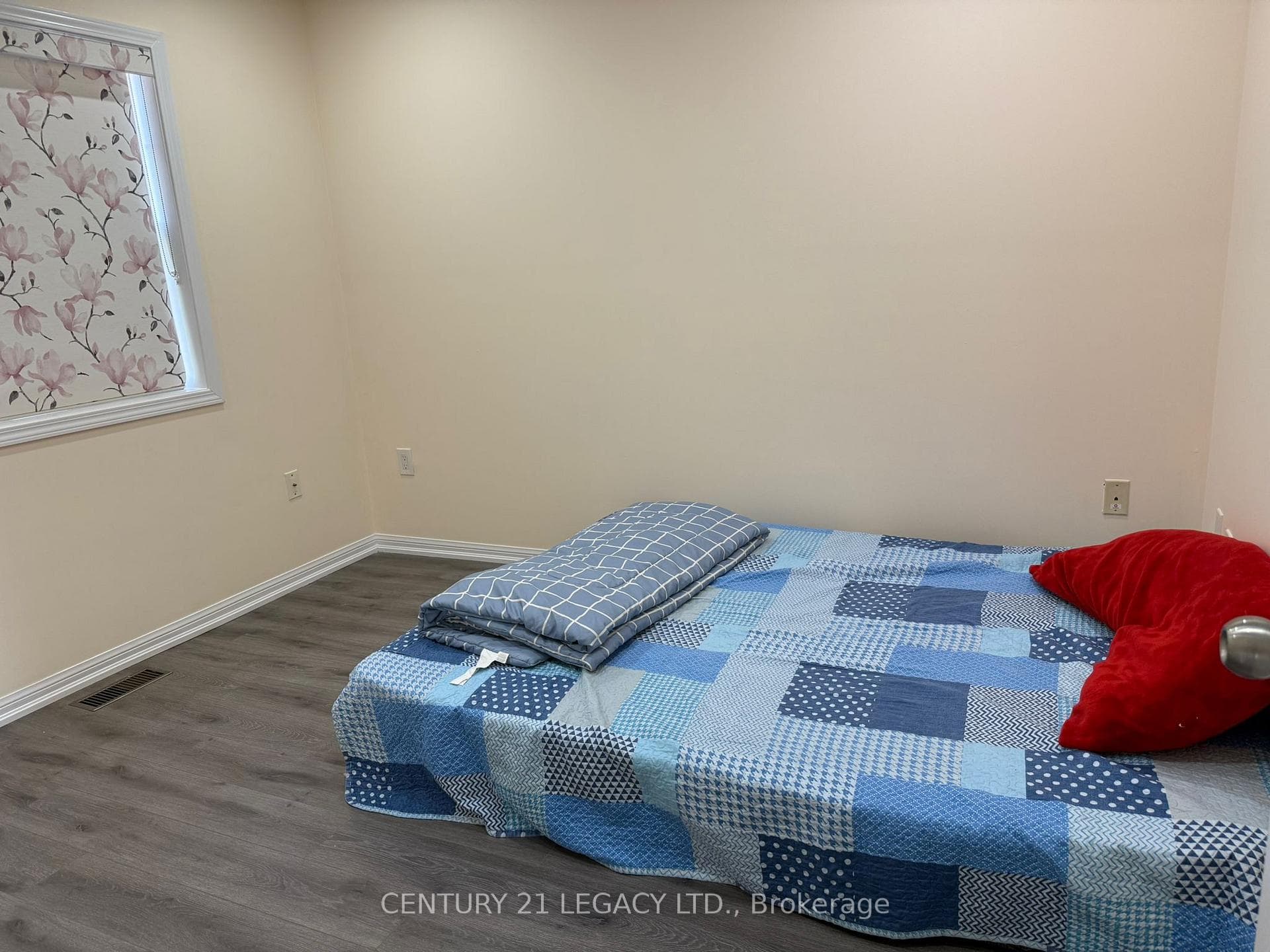 190 Owlridge Drive photo 7