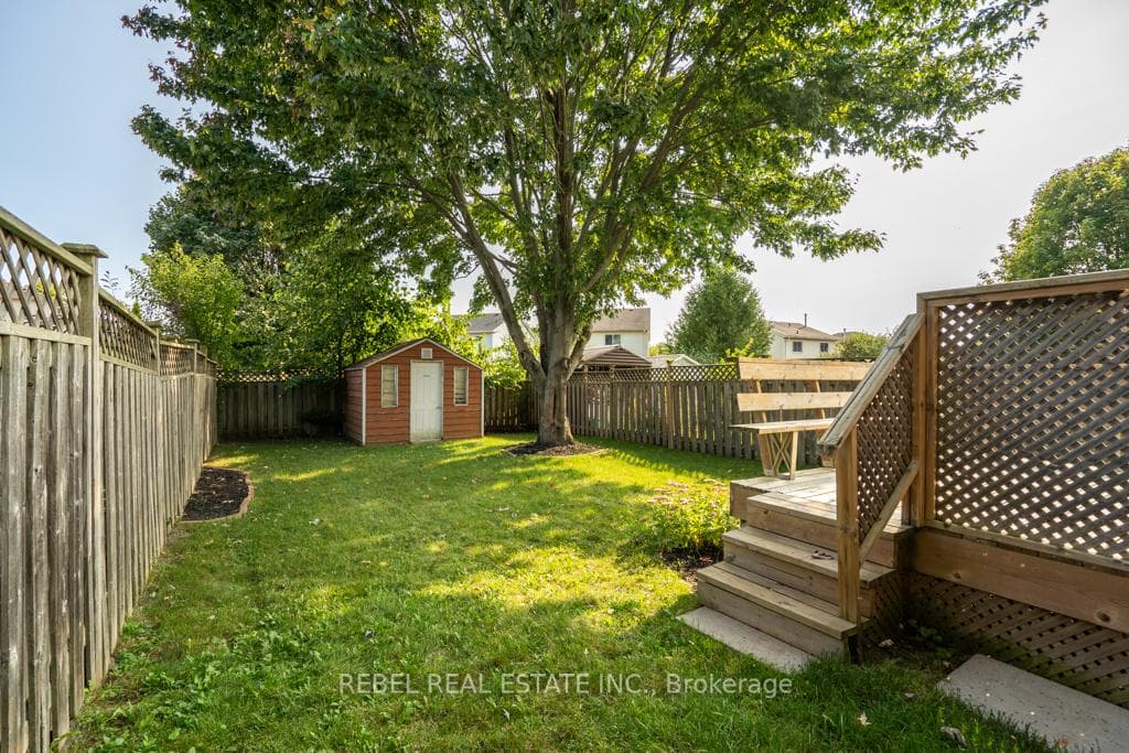 40 Inglis Avenue photo 37