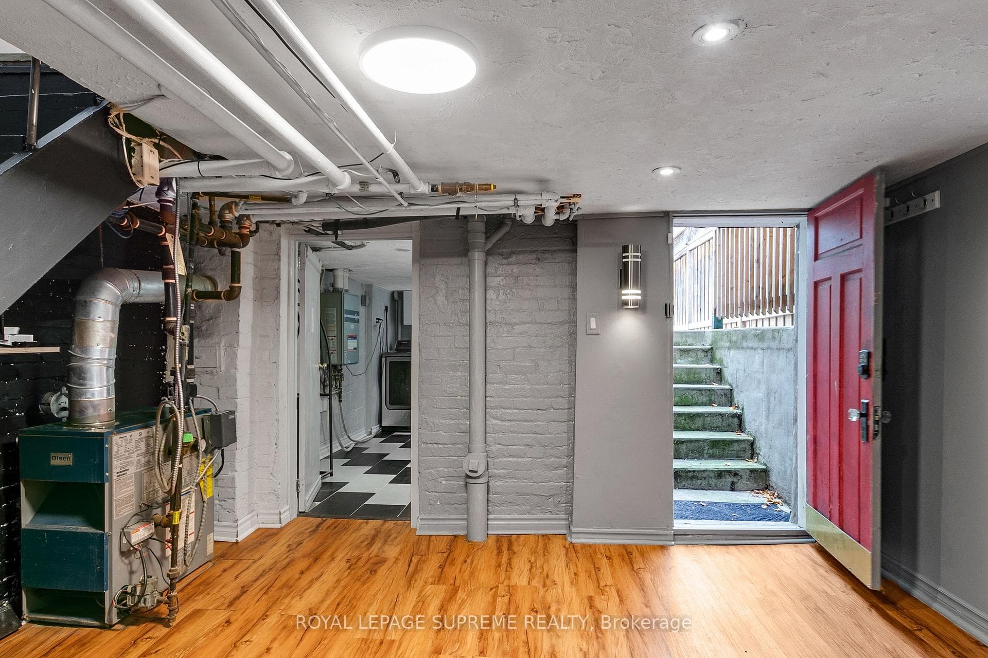 112 Rosethorn Avenue photo 28