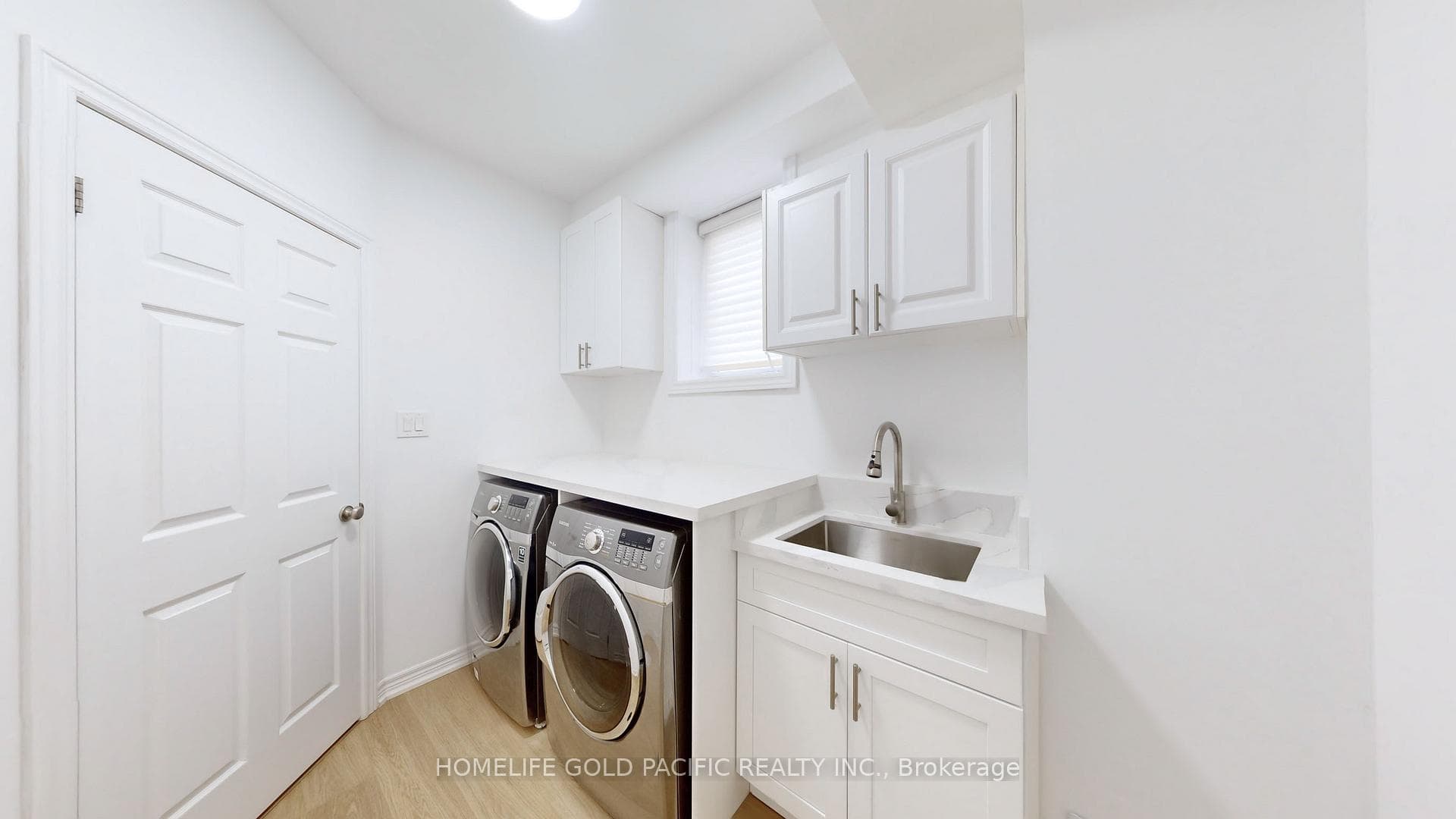 55 Victor Herbert Way photo 33