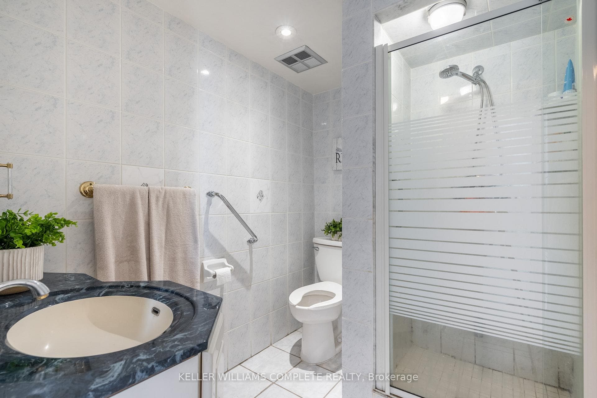 3650 Kaneff Crescent Unit 2601 photo 18