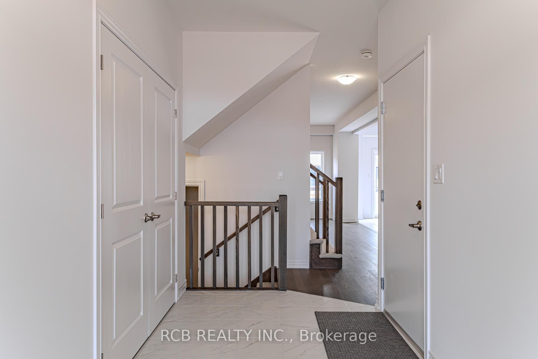 39 Mair Avenue photo 5