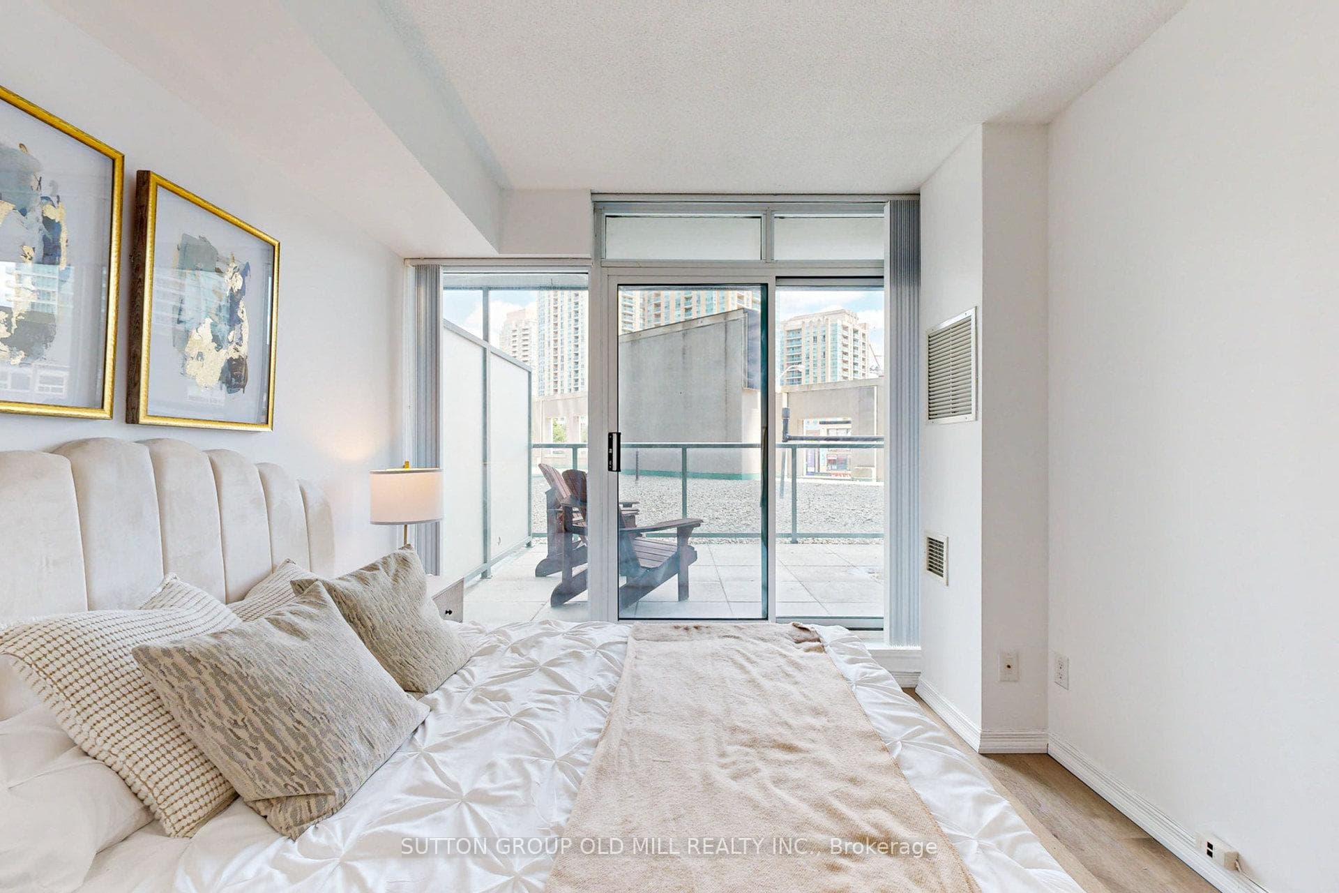 5500 Yonge Street Unit 211 photo 28