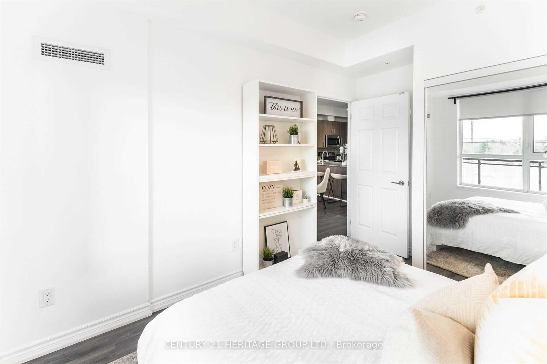11611 Yonge Street Unit 319 photo 14