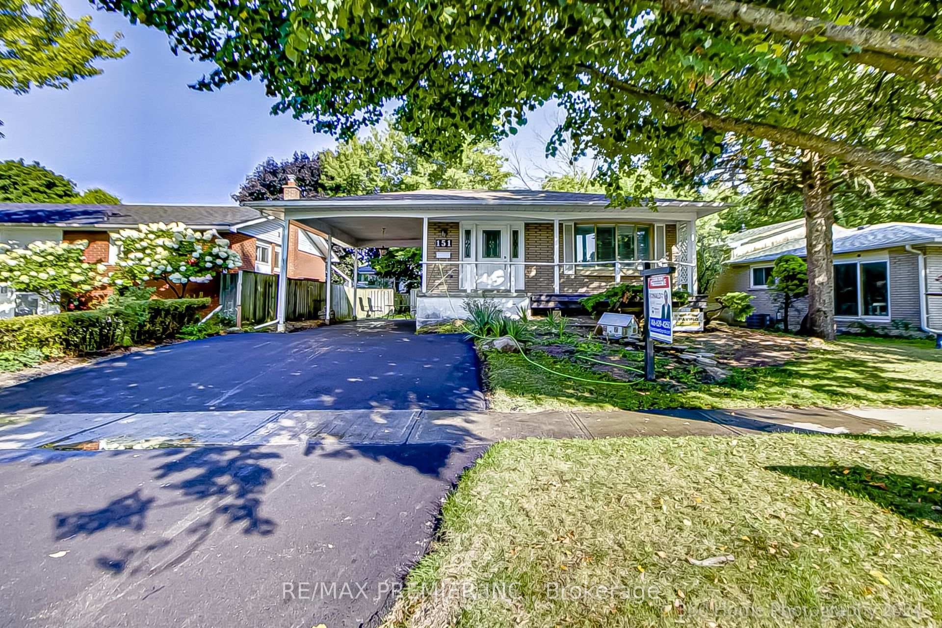 151 Clements Road photo 2