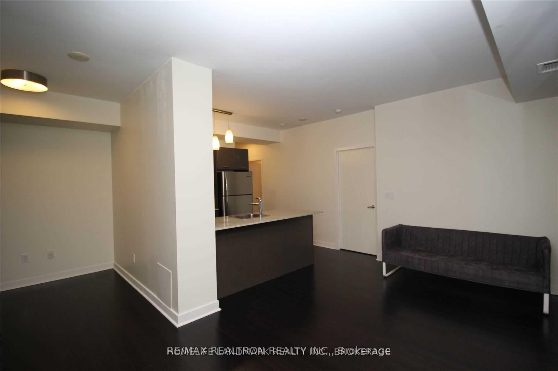 365 Prince Of Wales Drive Unit 708 photo 8