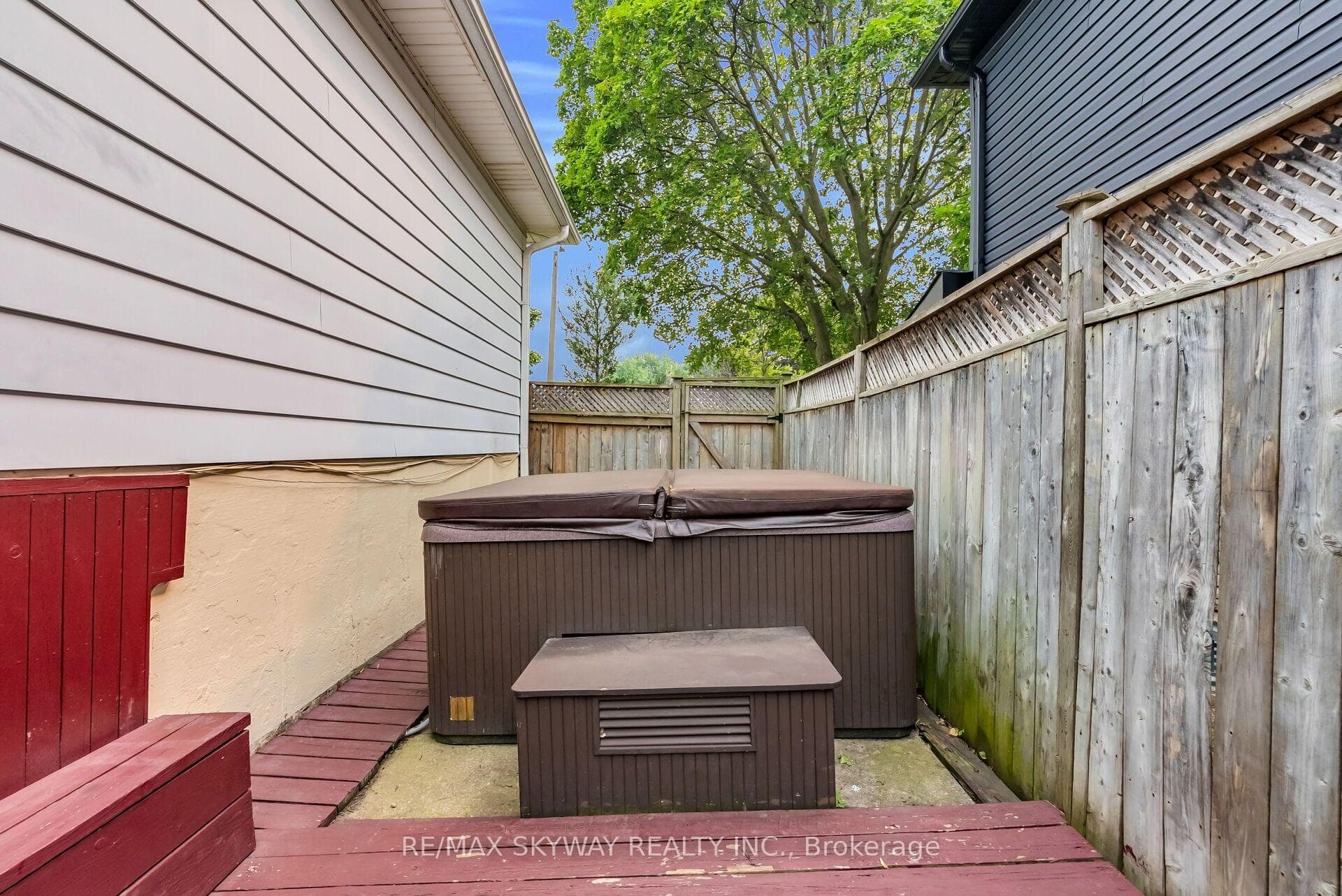 2673 Thorn Lodge Drive photo 45