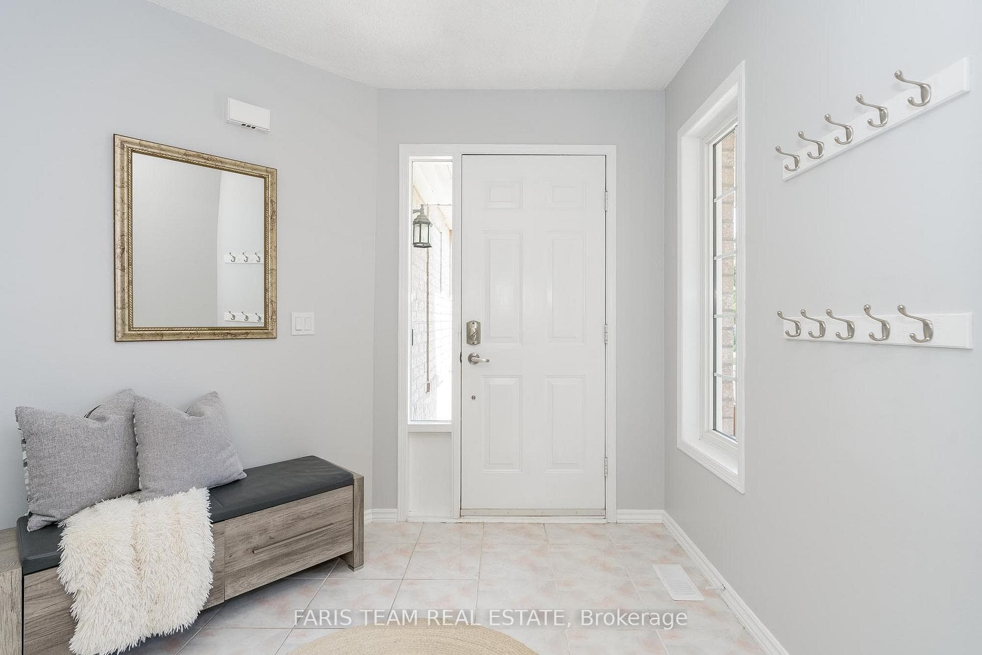 62 Girdwood Drive photo 4