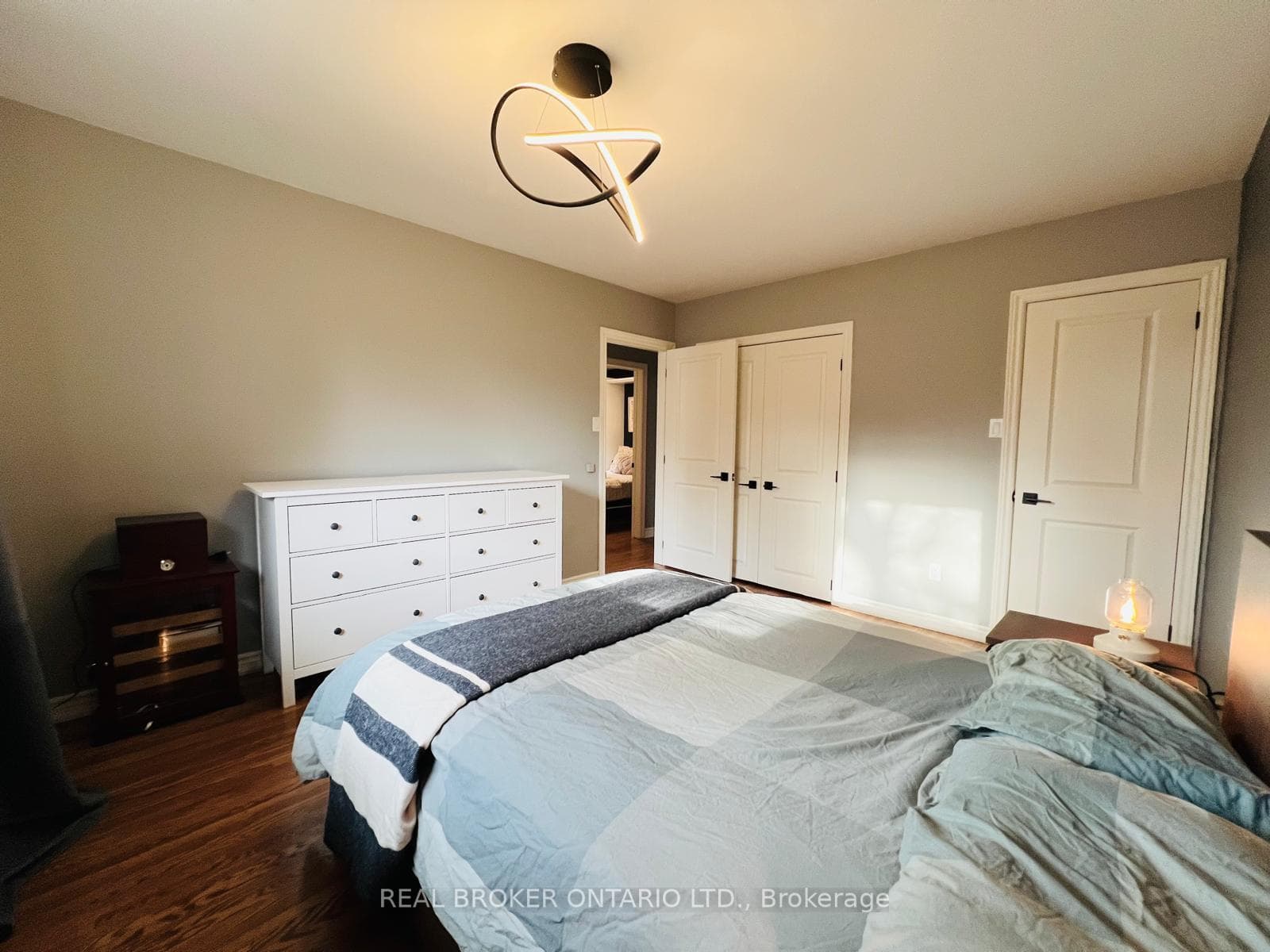 15 Wicklow Drive photo 11