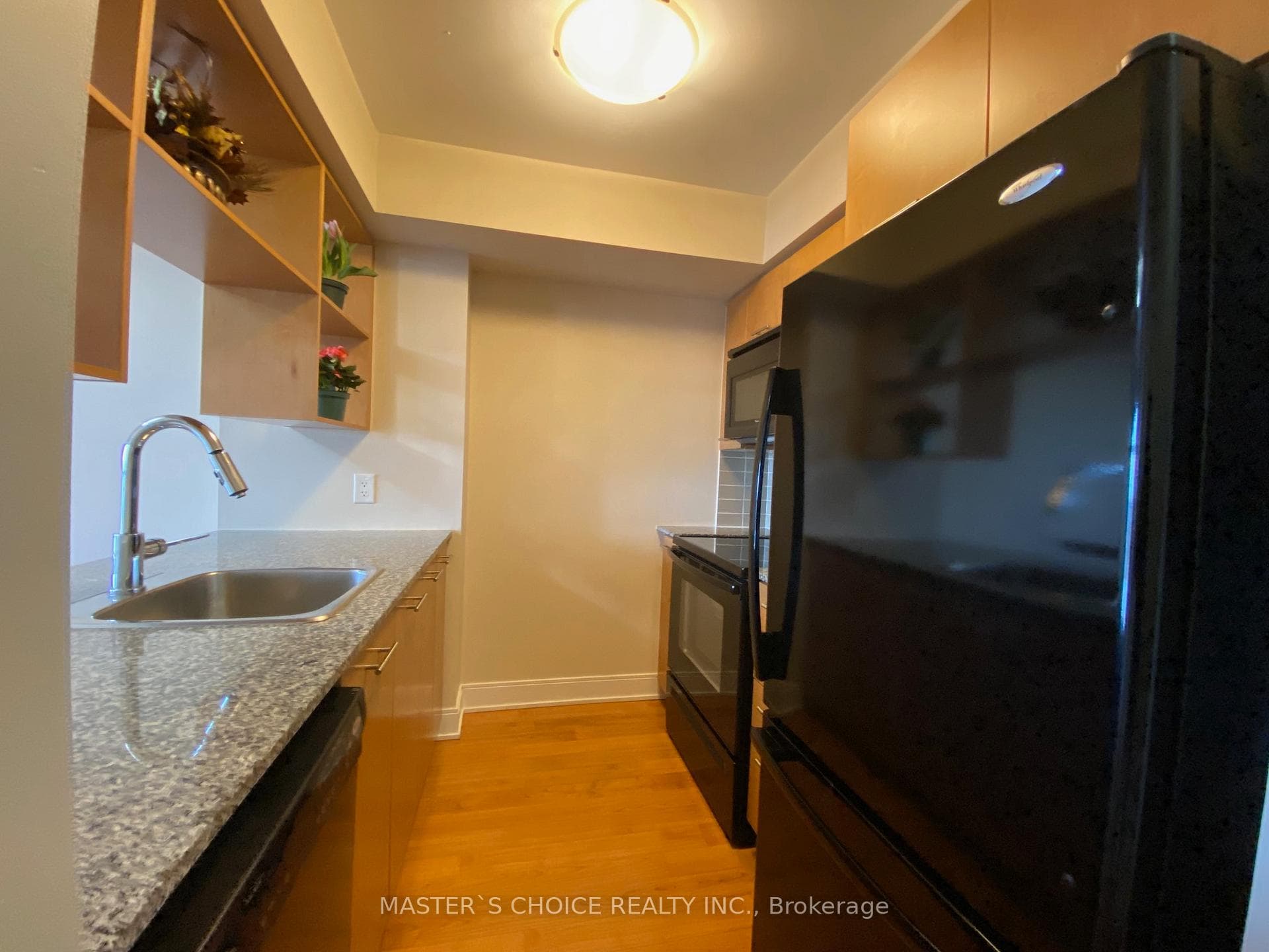 125 Village Green Square Unit 3005 photo 11