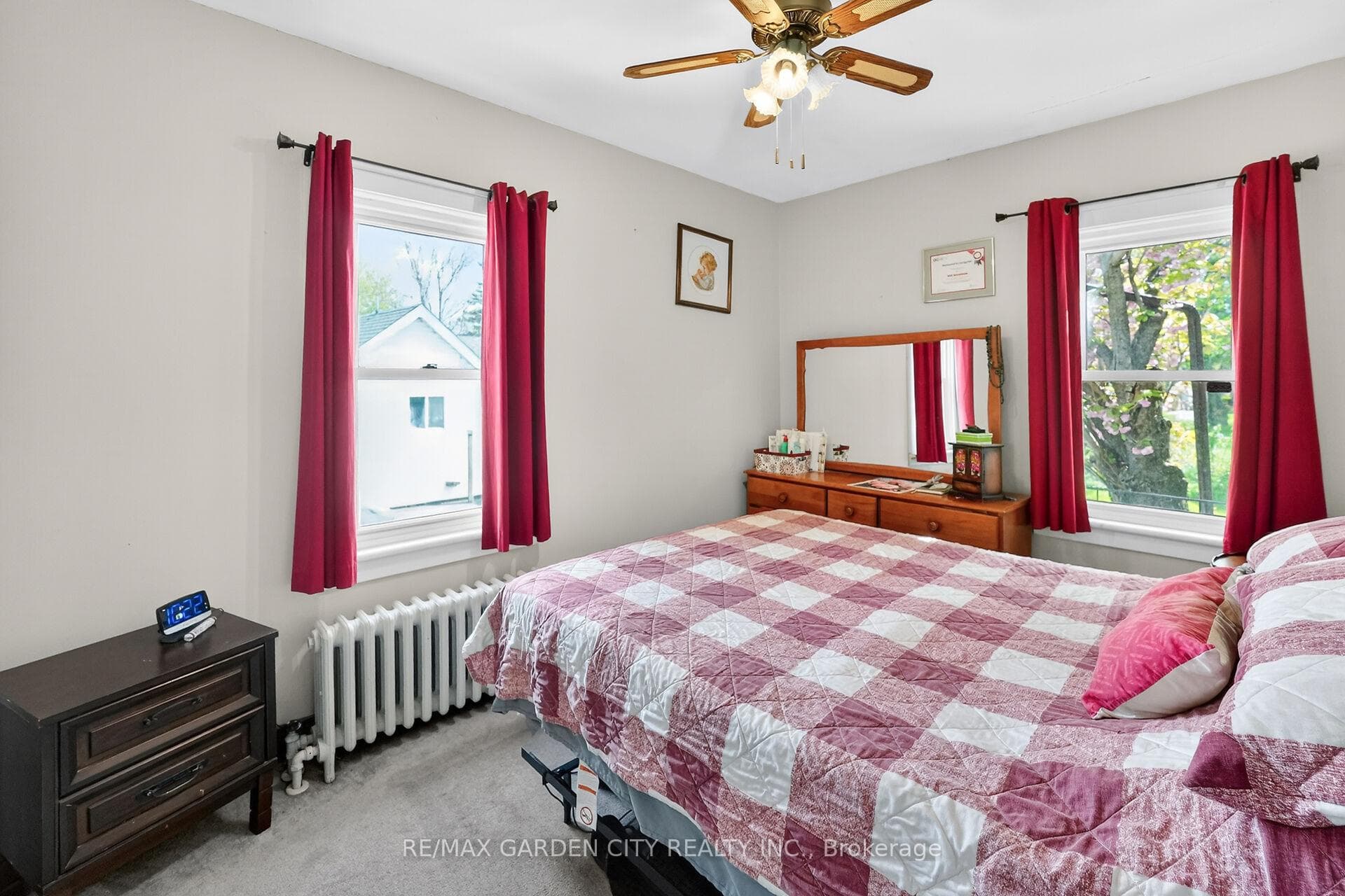 4 Peachdale Avenue photo 13