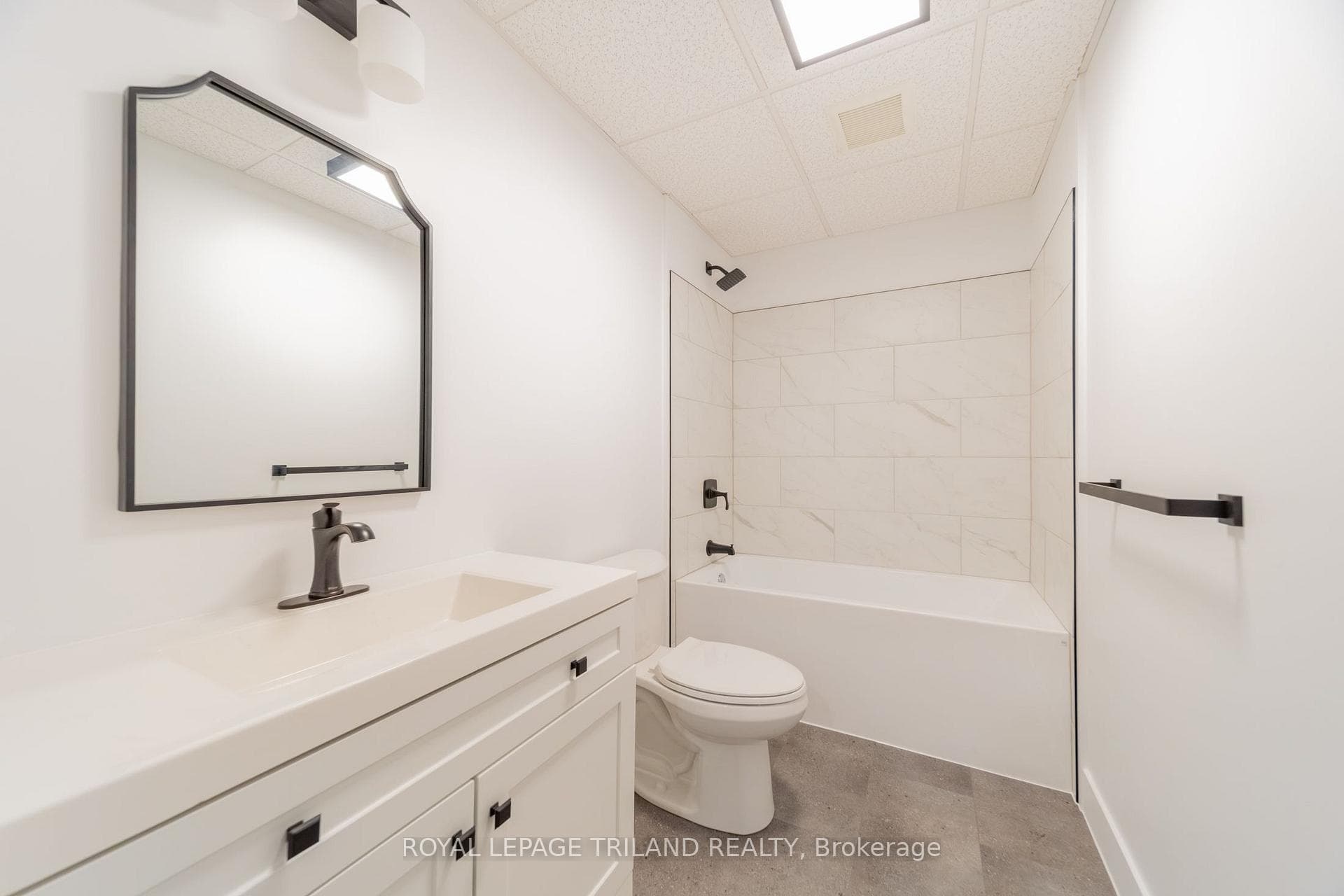 27775 Kerwood Road photo 37