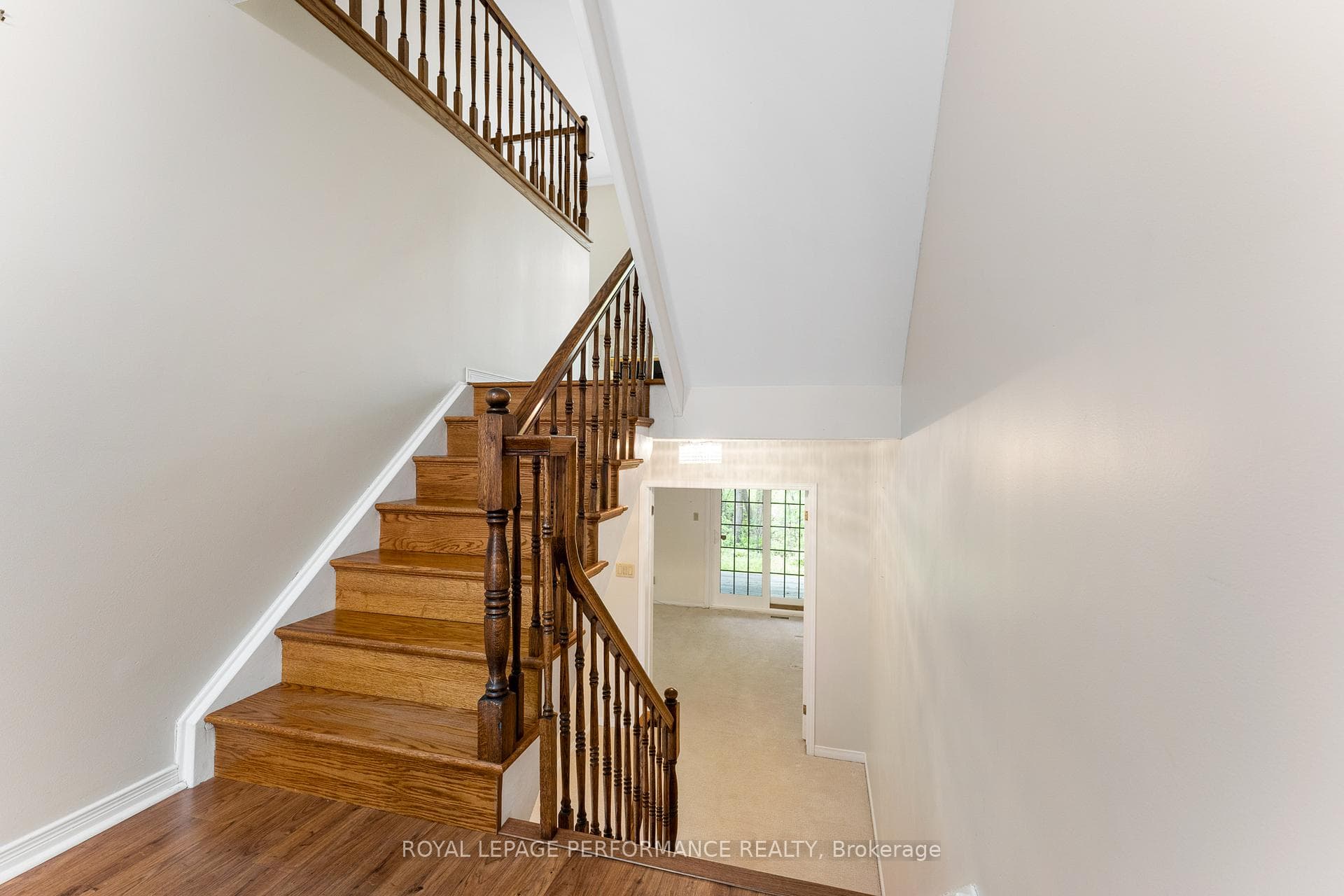 13 Waterford Way photo 31