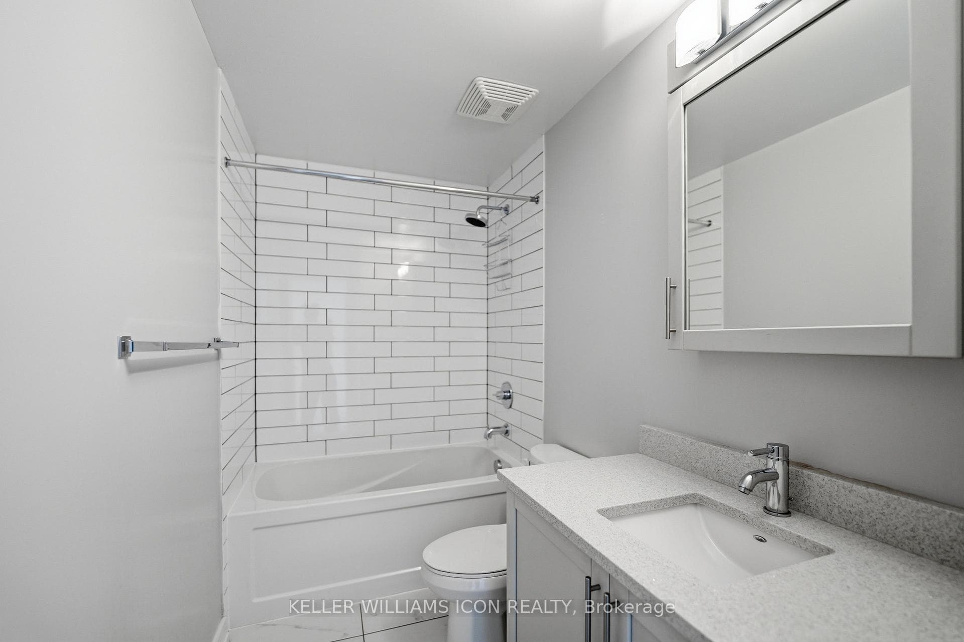 40 NEPEAN Street Unit 1907 photo 23