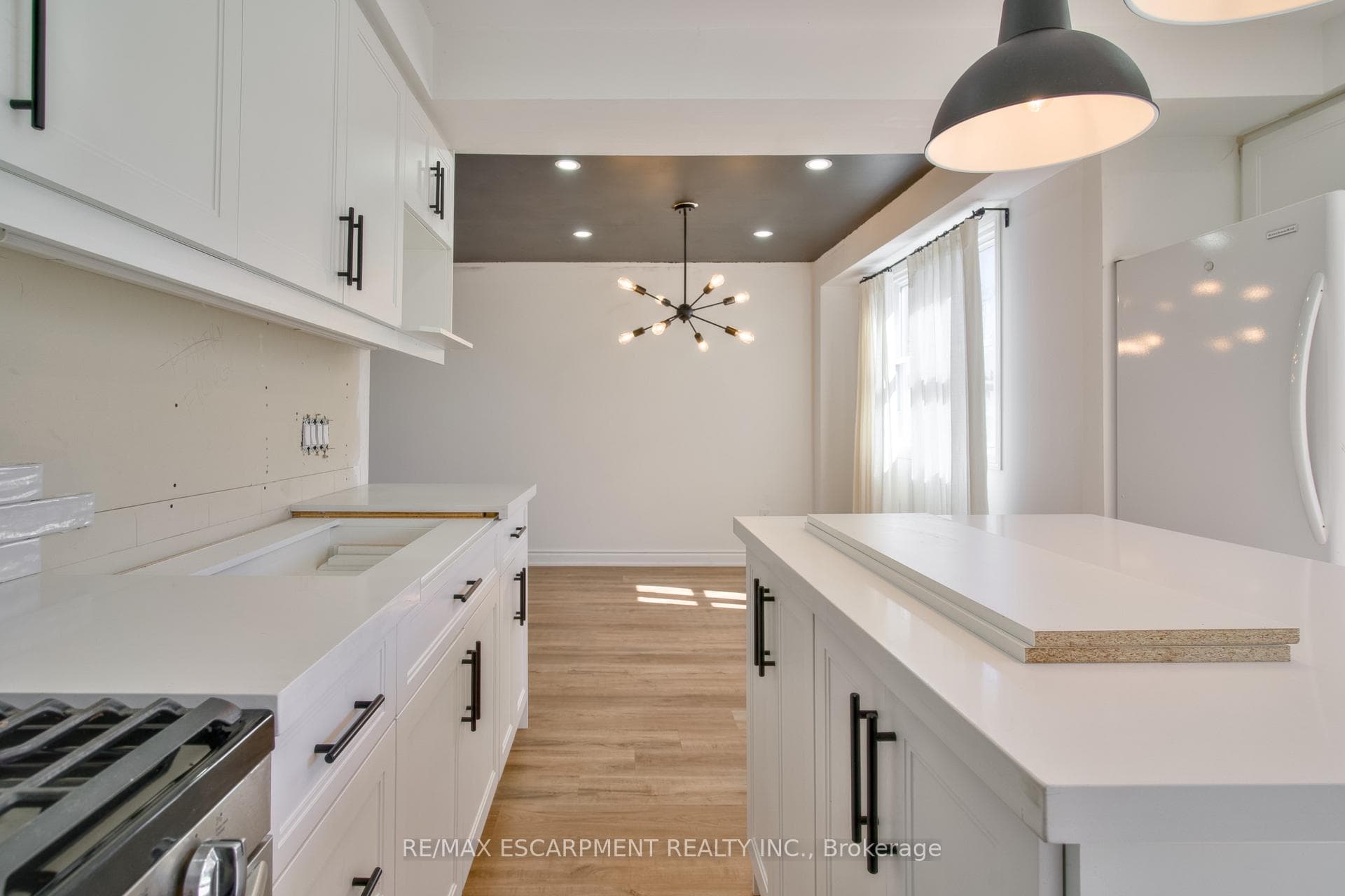 22 Drakes Drive photo 10