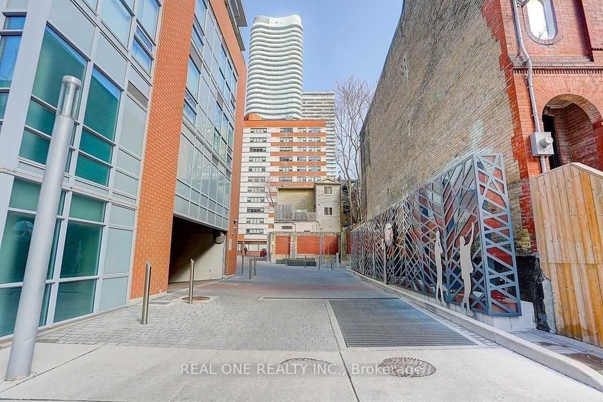 365 Church Street Unit 2408 photo 12