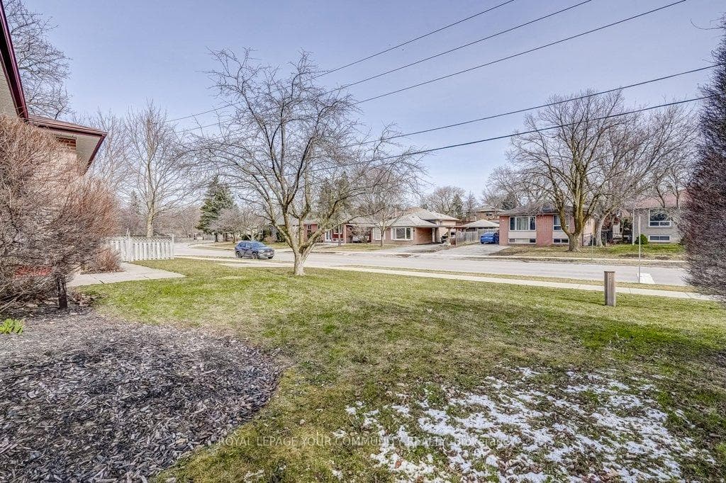 2 Kemano Road photo 3