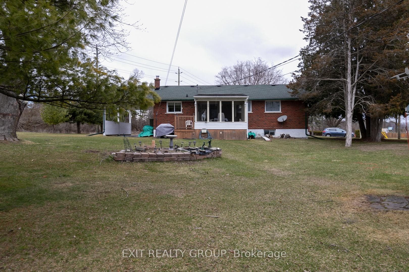 8 Sidney Crescent photo 30