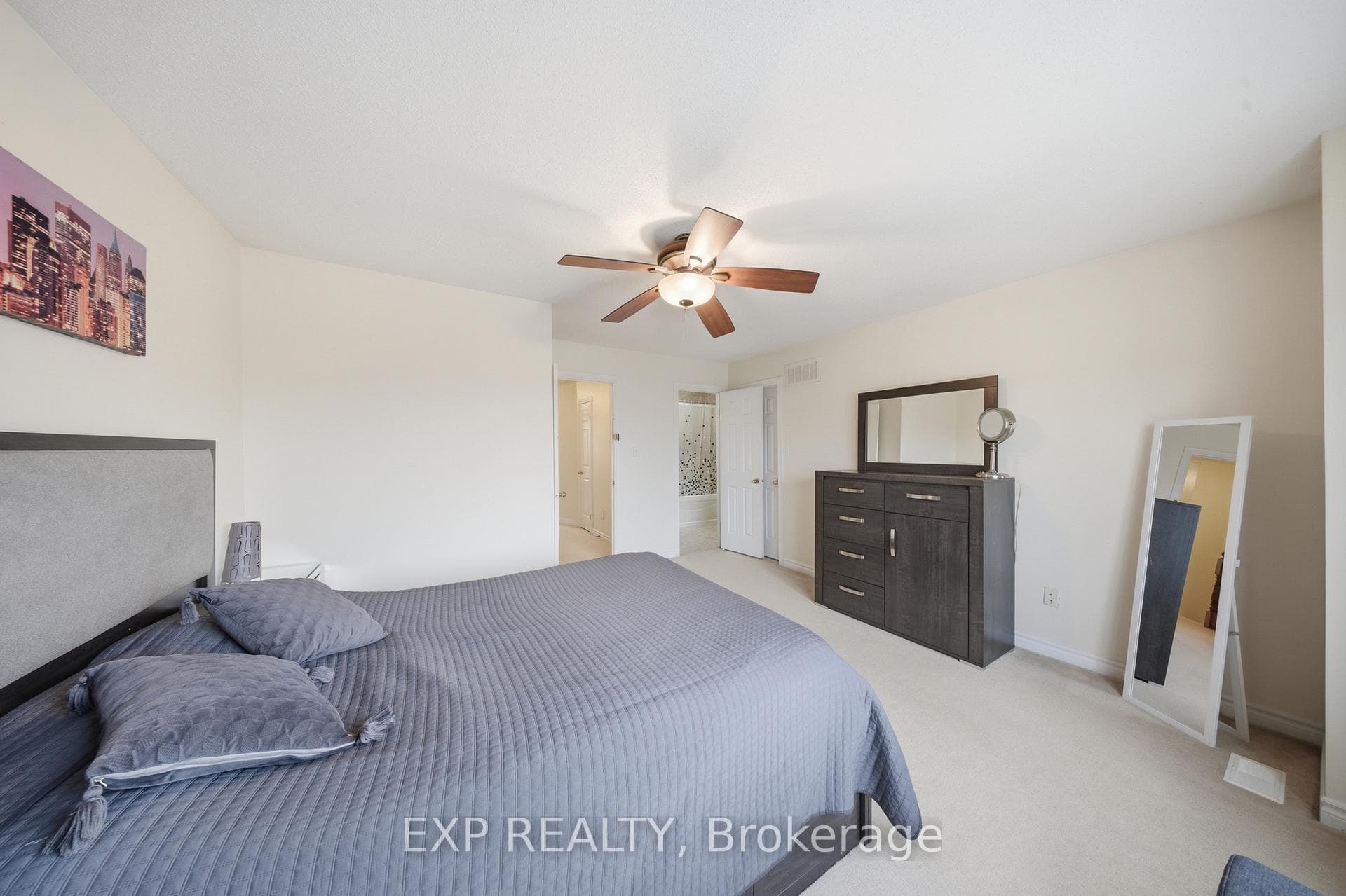 35 Thames Way photo 21