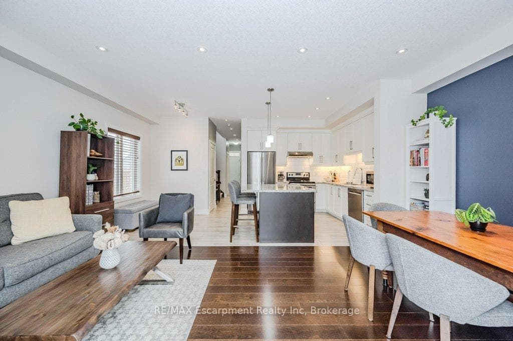 53 Frasson Drive photo 22