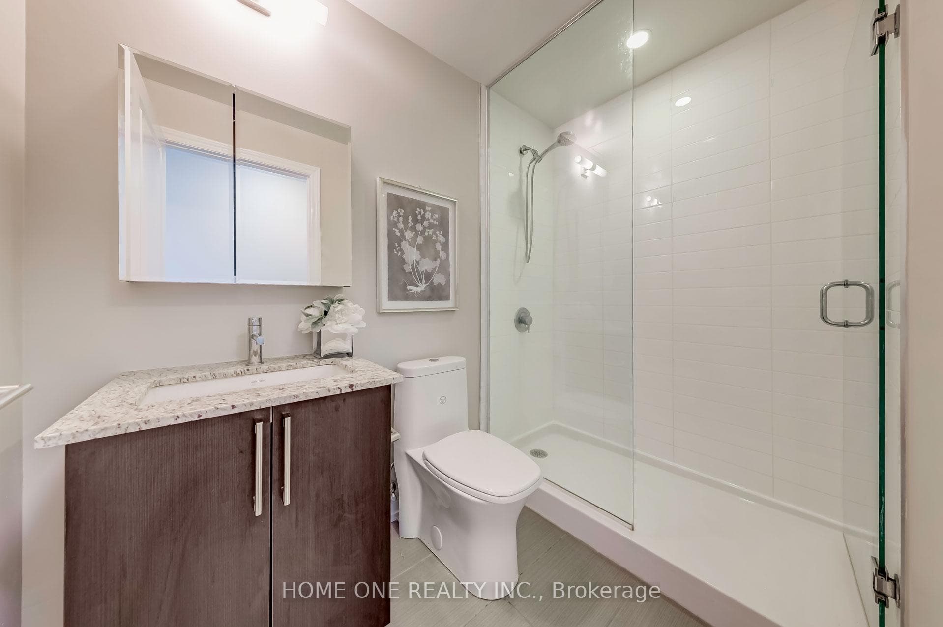 9608 Yonge Street Unit 711A photo 24
