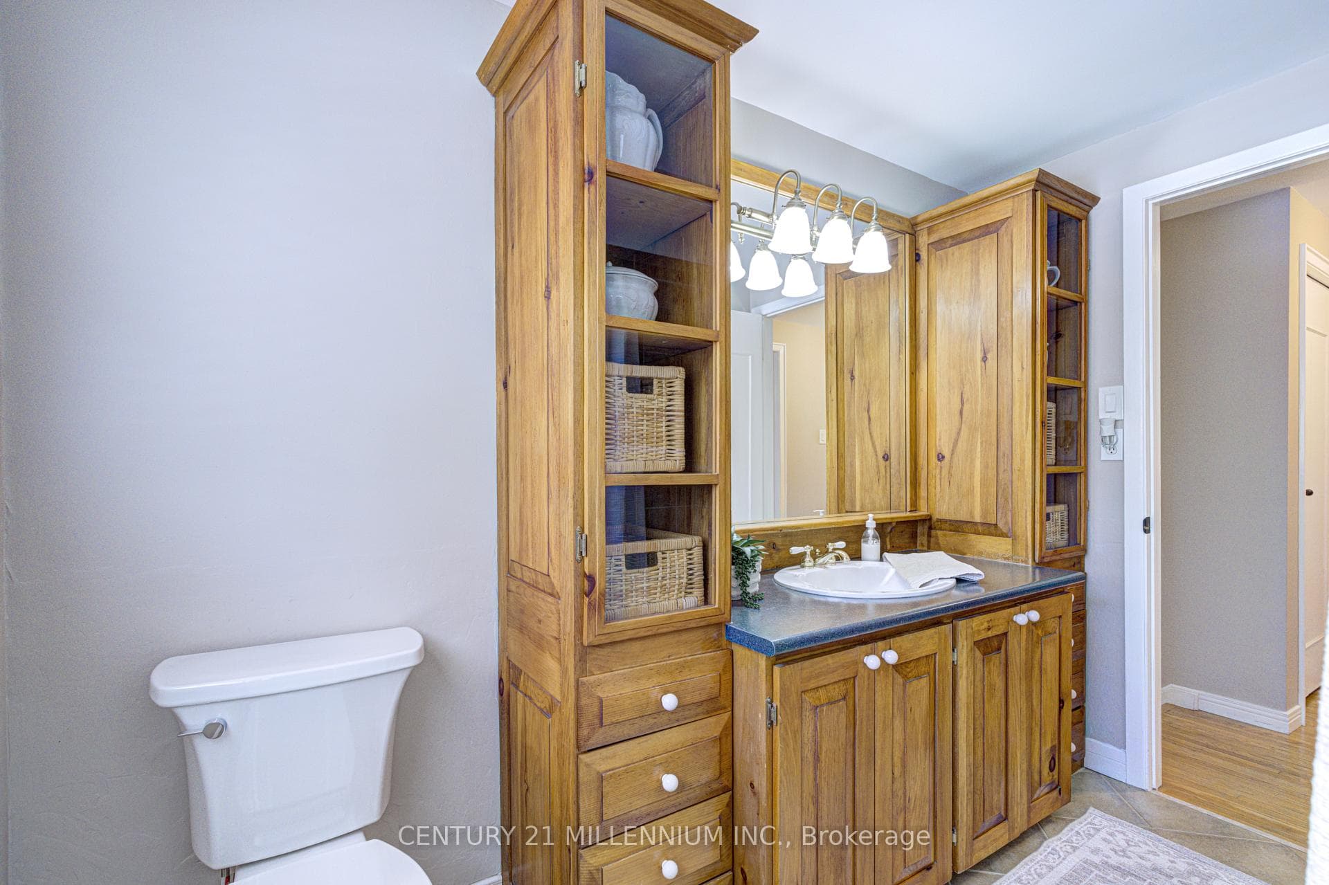 1659 Hawthorn Avenue photo 35