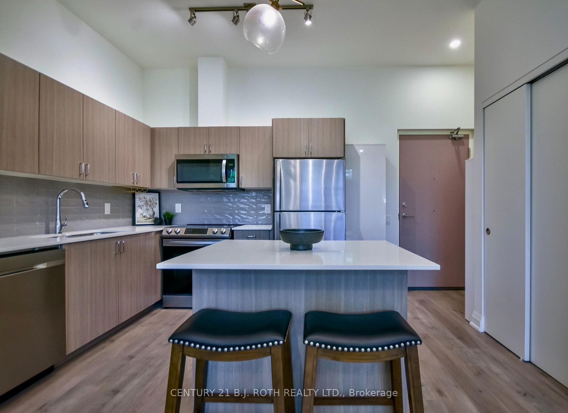 Breakfast Bar