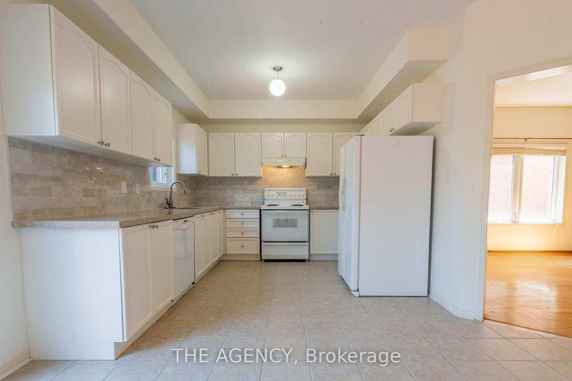 45 Silvervalley Drive Unit UPPER photo 13
