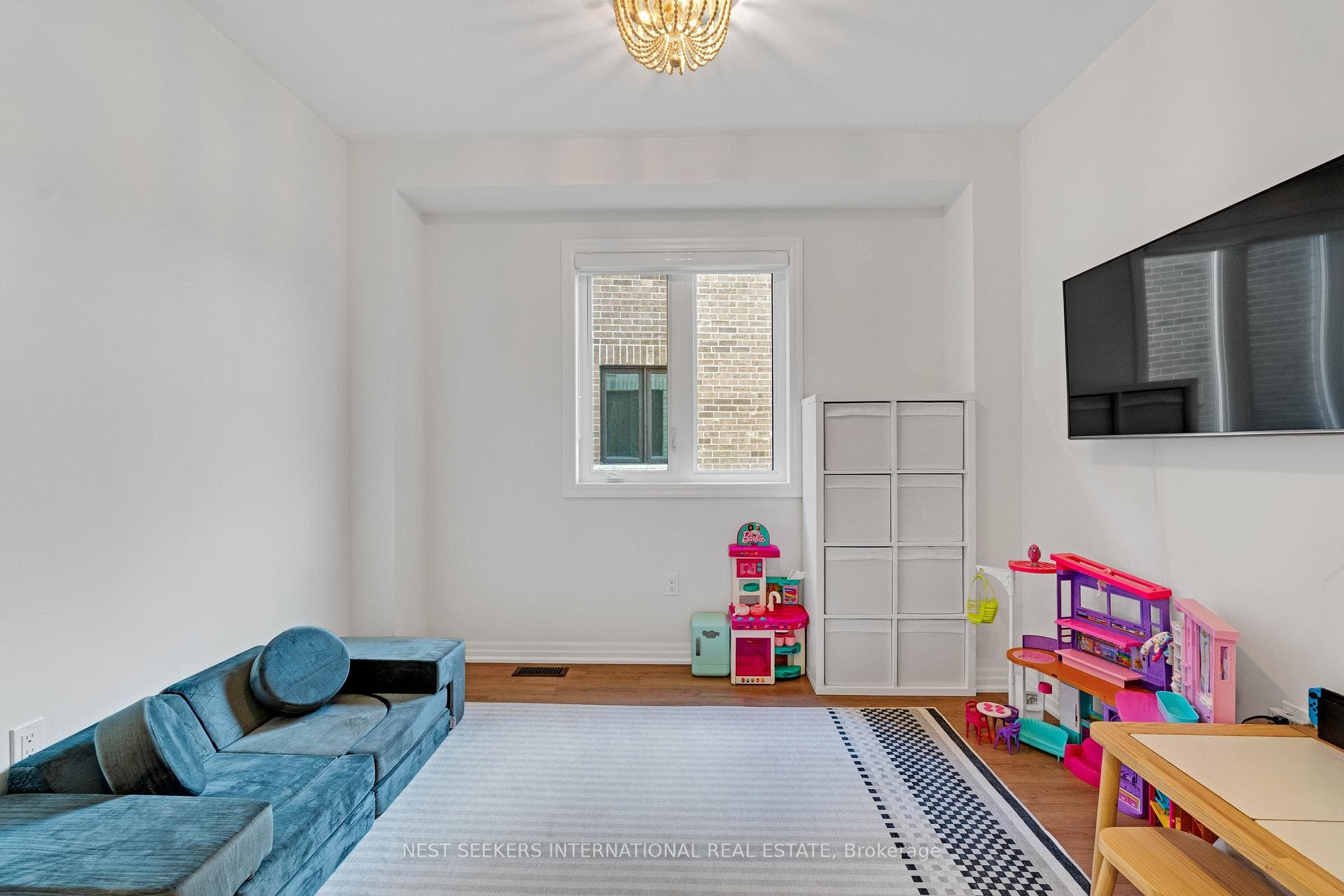95 Pembrook Street photo 6
