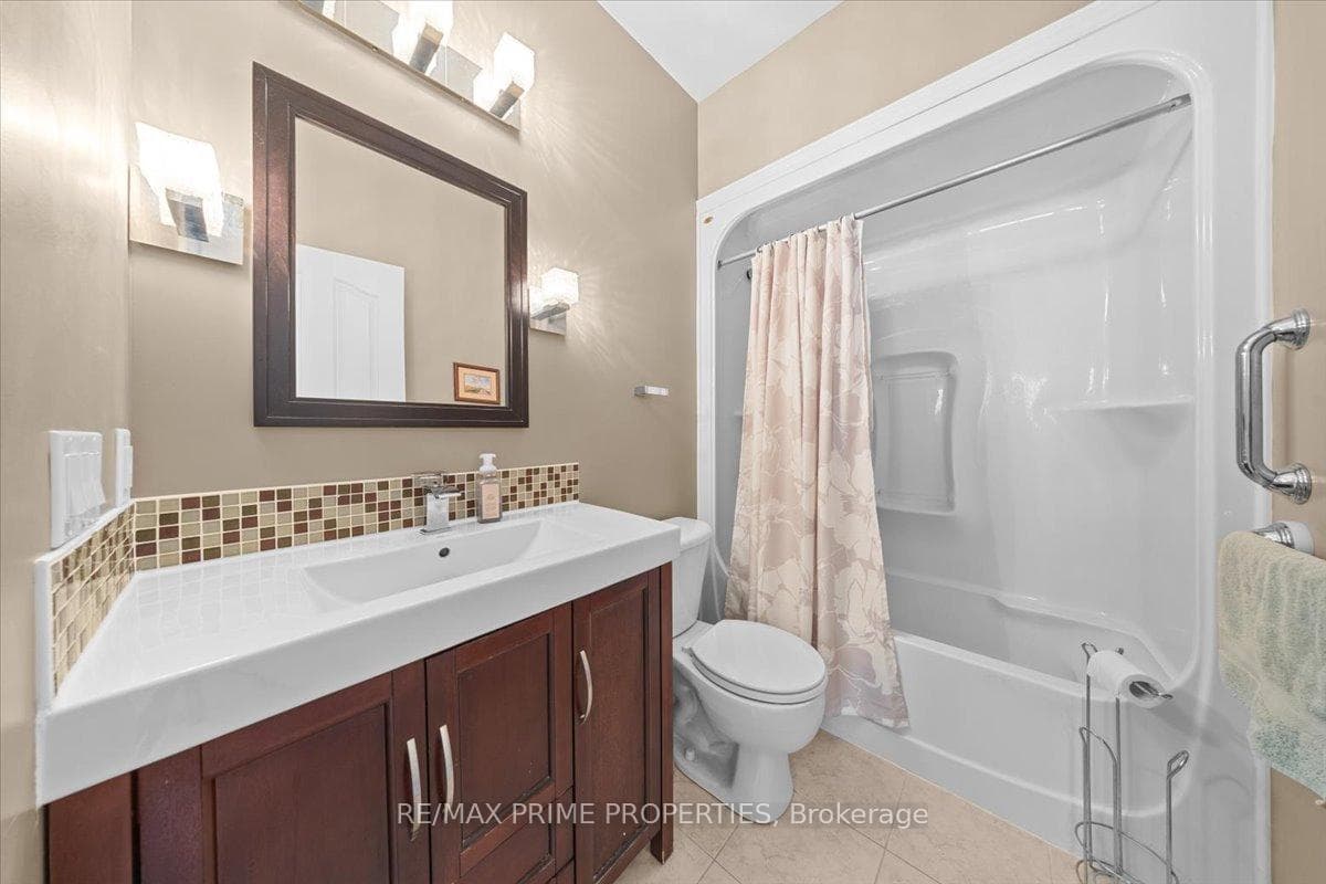 1863 Springridge Drive photo 27