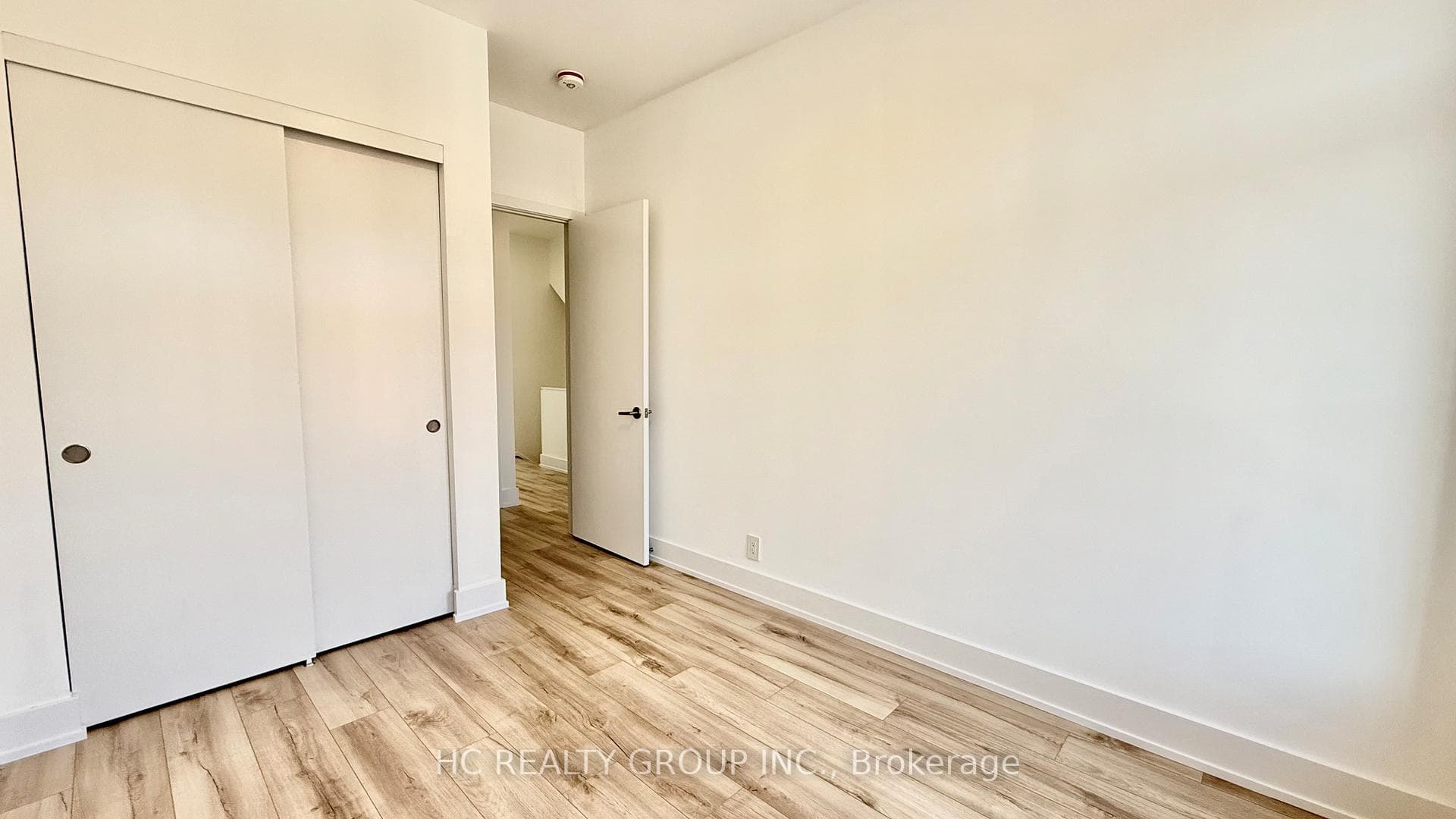 6 Chestnut Court photo 19