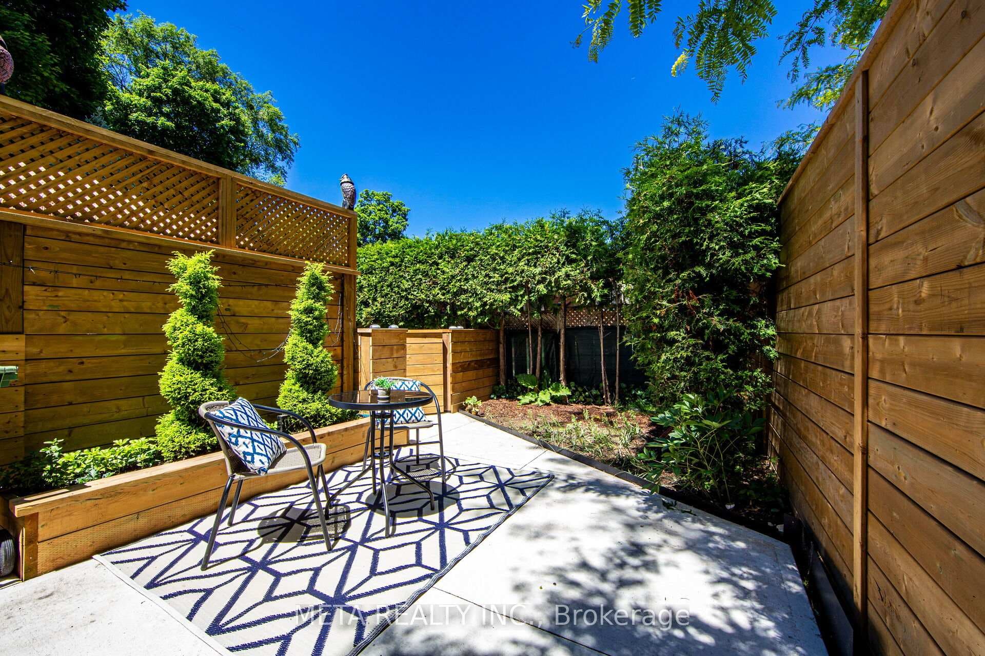 64 Ofield Road photo 4