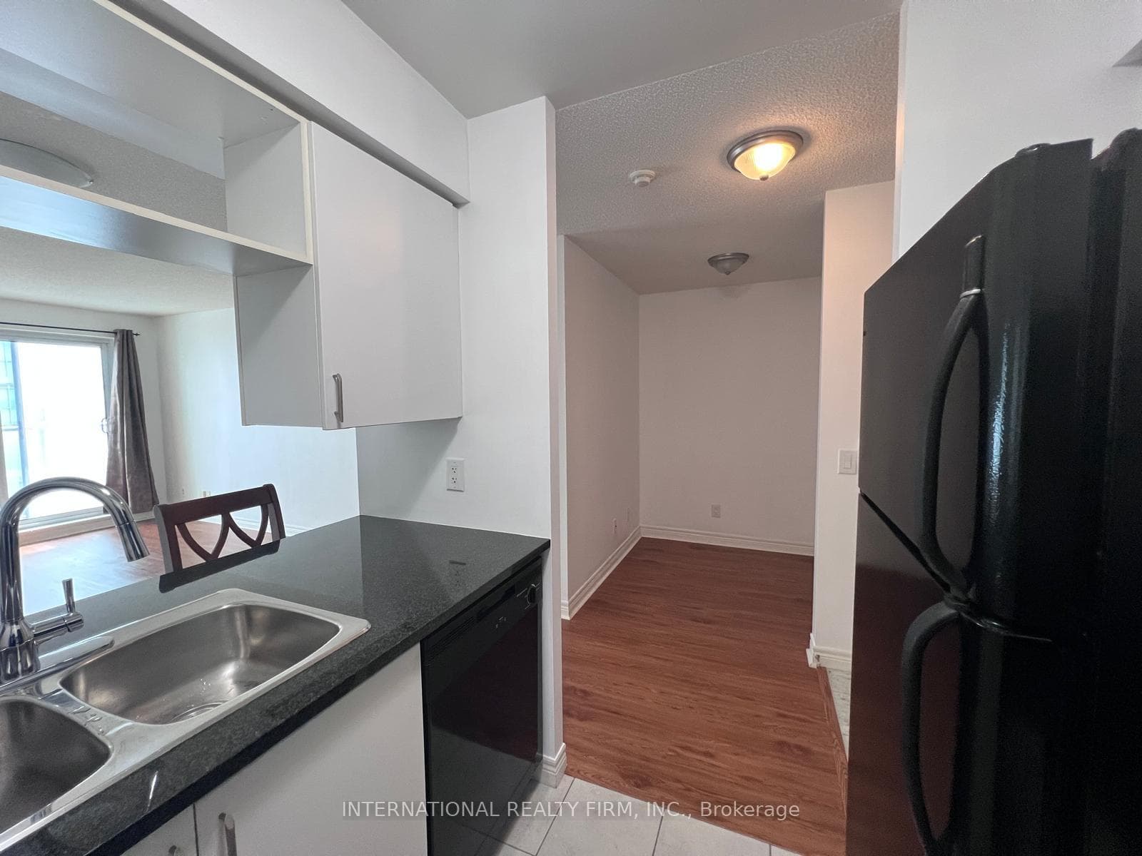 70 Town Centre Court Unit 2205 photo 12