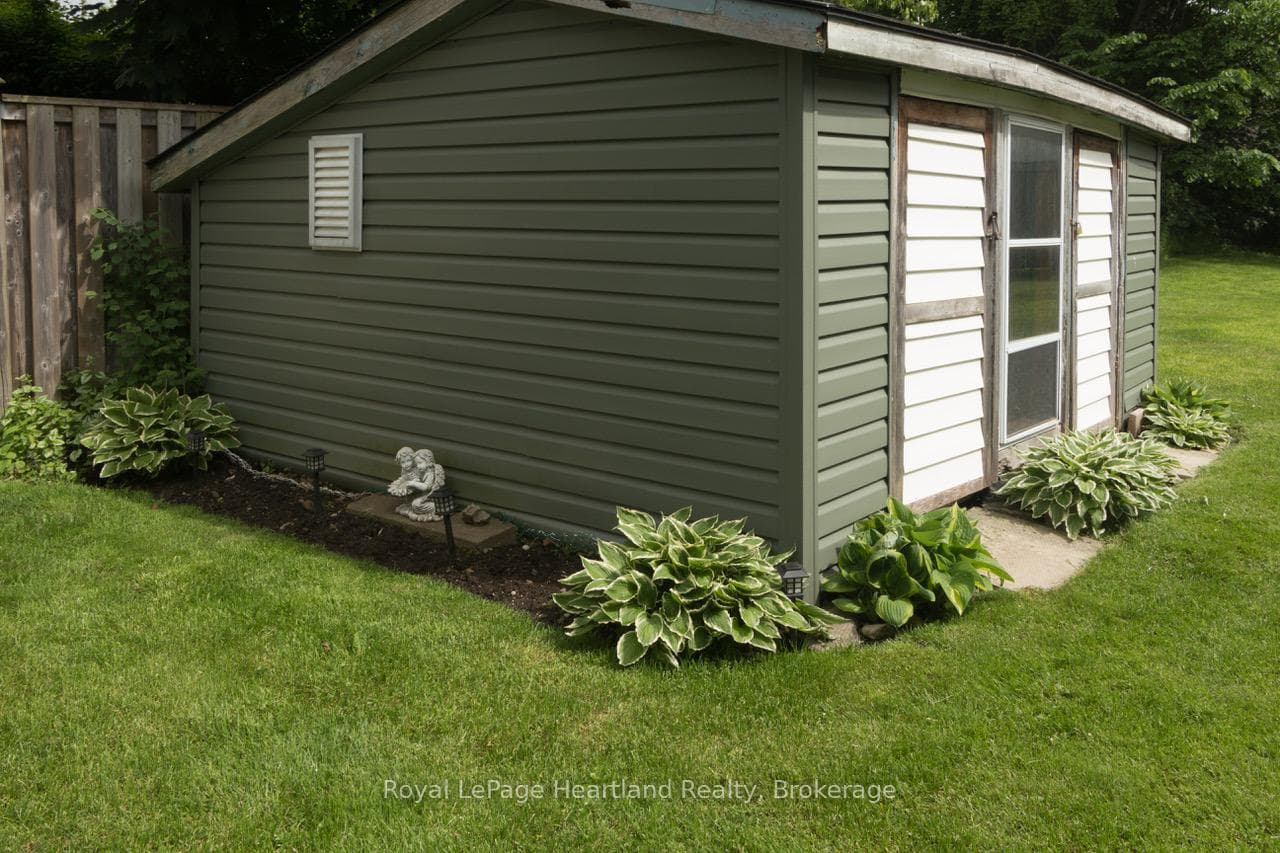 Shed