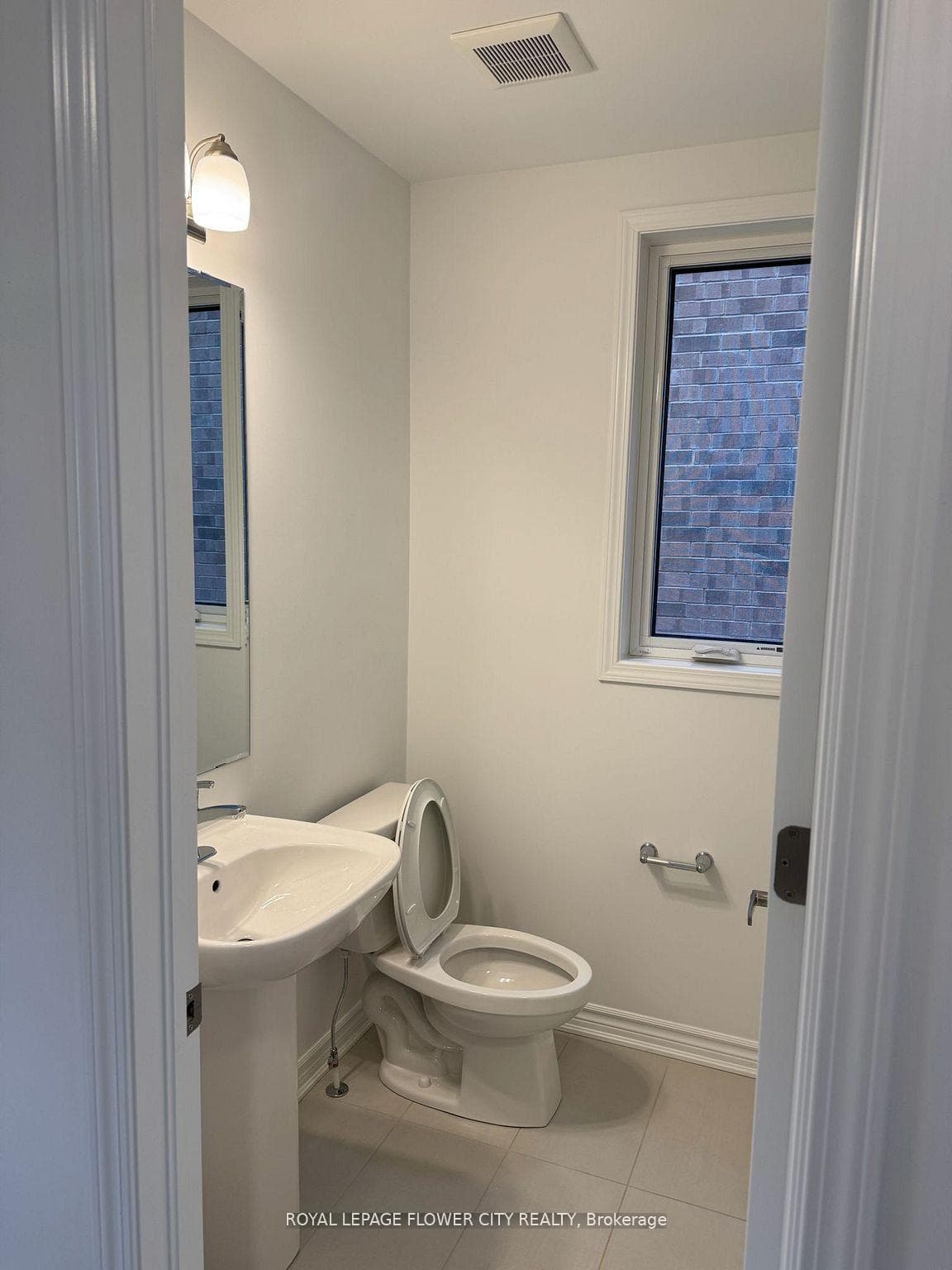 1488 Melville Bonus Crescent photo 5