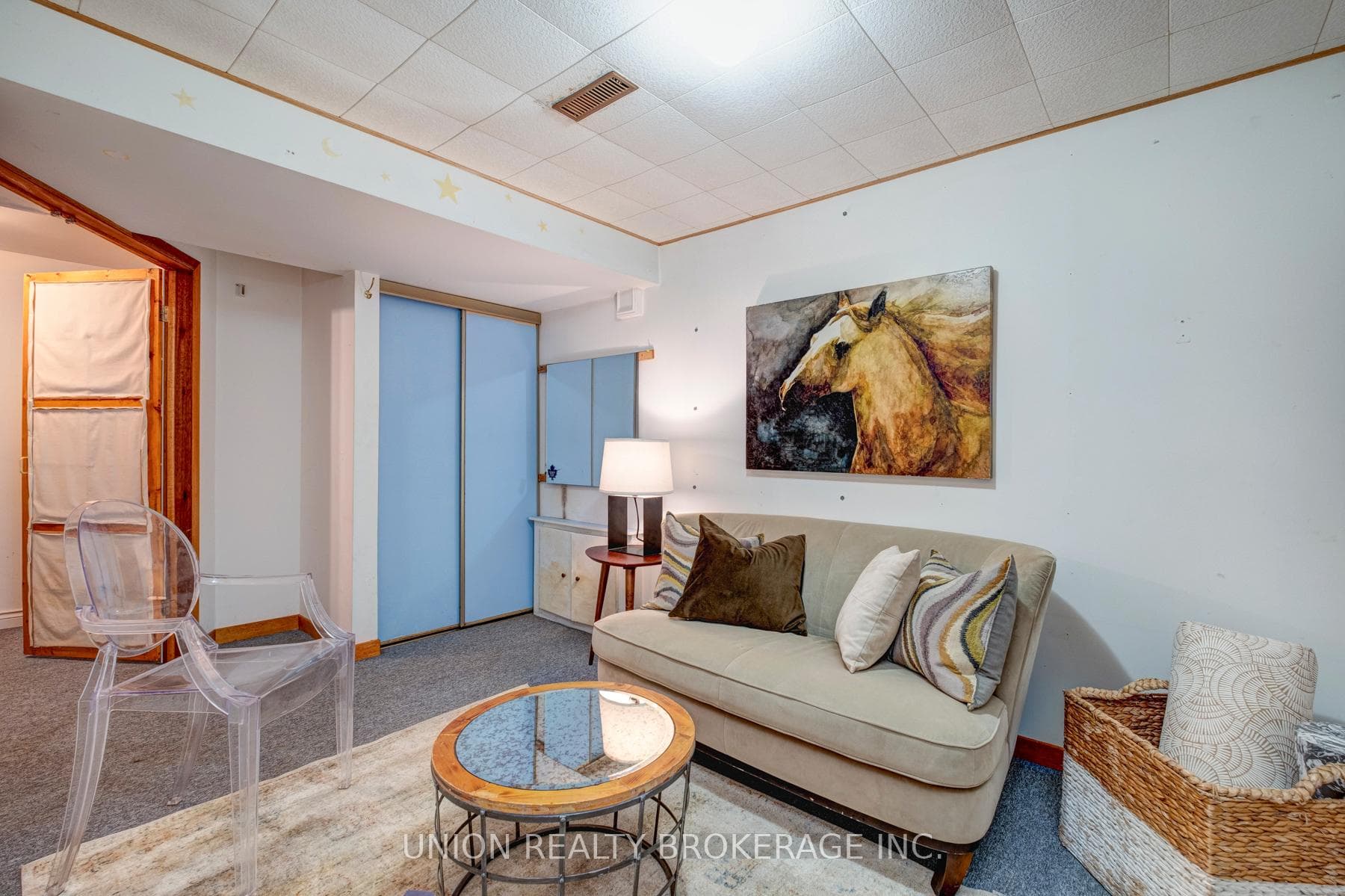 74 Coalport Drive photo 27