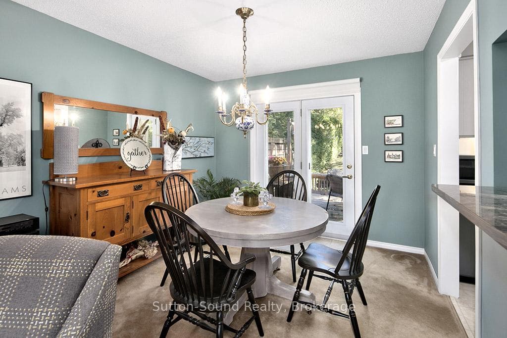 305 8TH Avenue photo 12