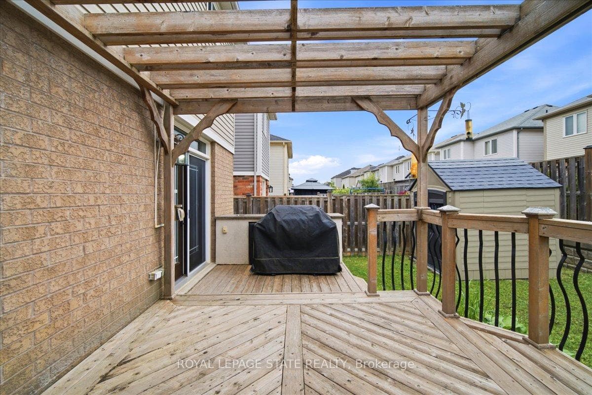 40 Whitwell Way photo 41