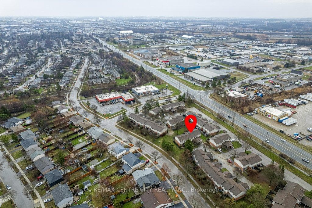 1330 Jalna Boulevard Unit 60 photo 30