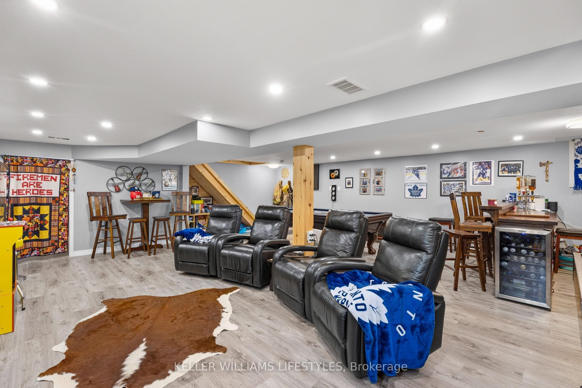 219 Dundas Street photo 33