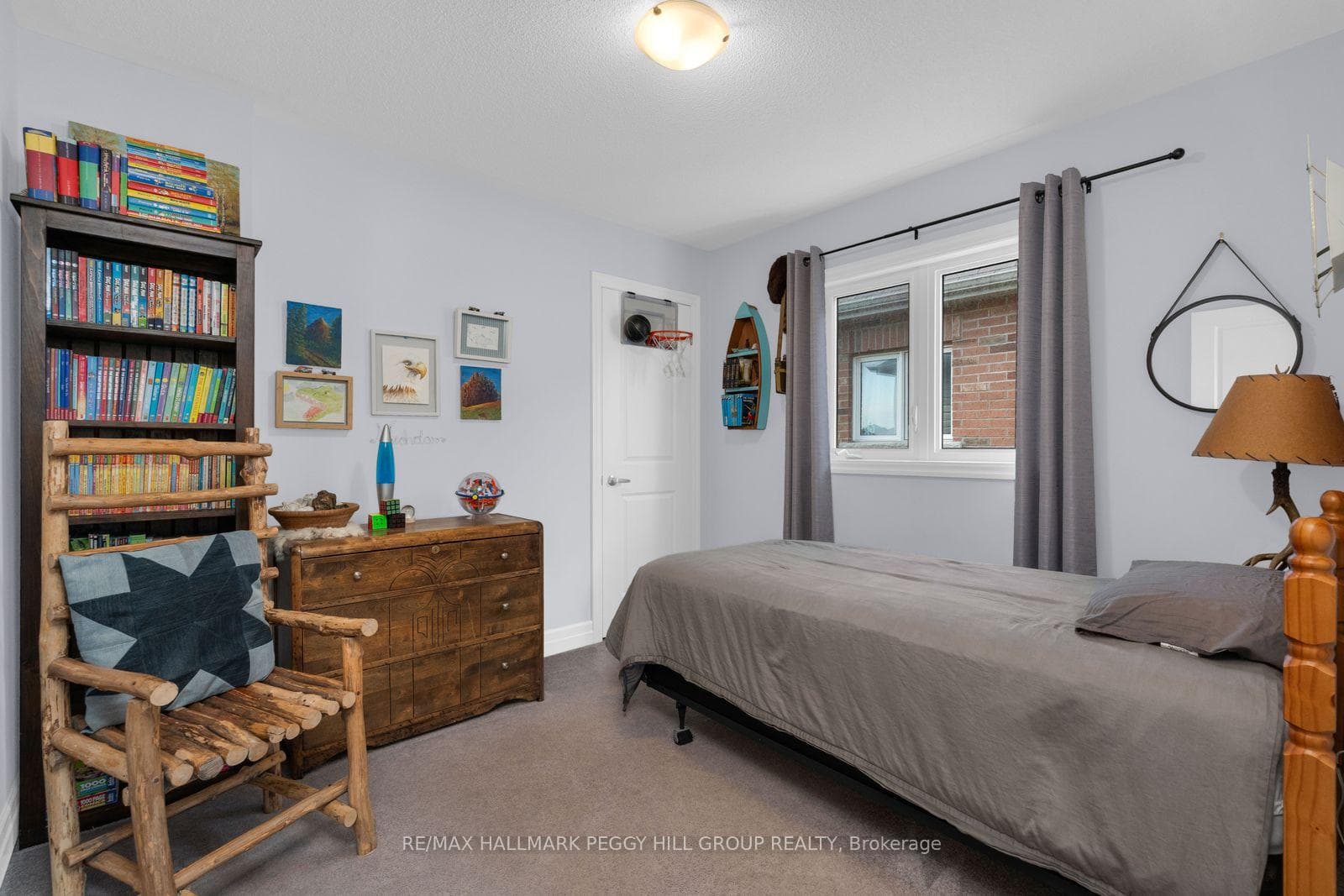 164 Wagner Crescent photo 9