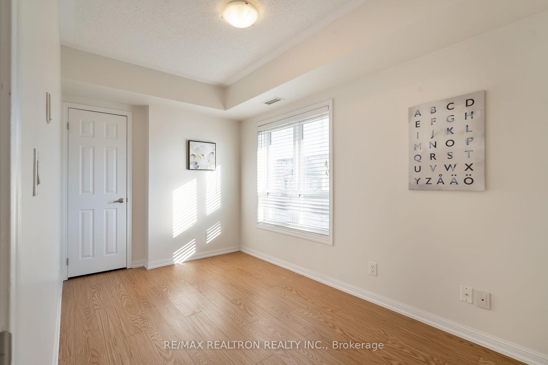 10 Mendelssohn Street Unit 308 photo 19