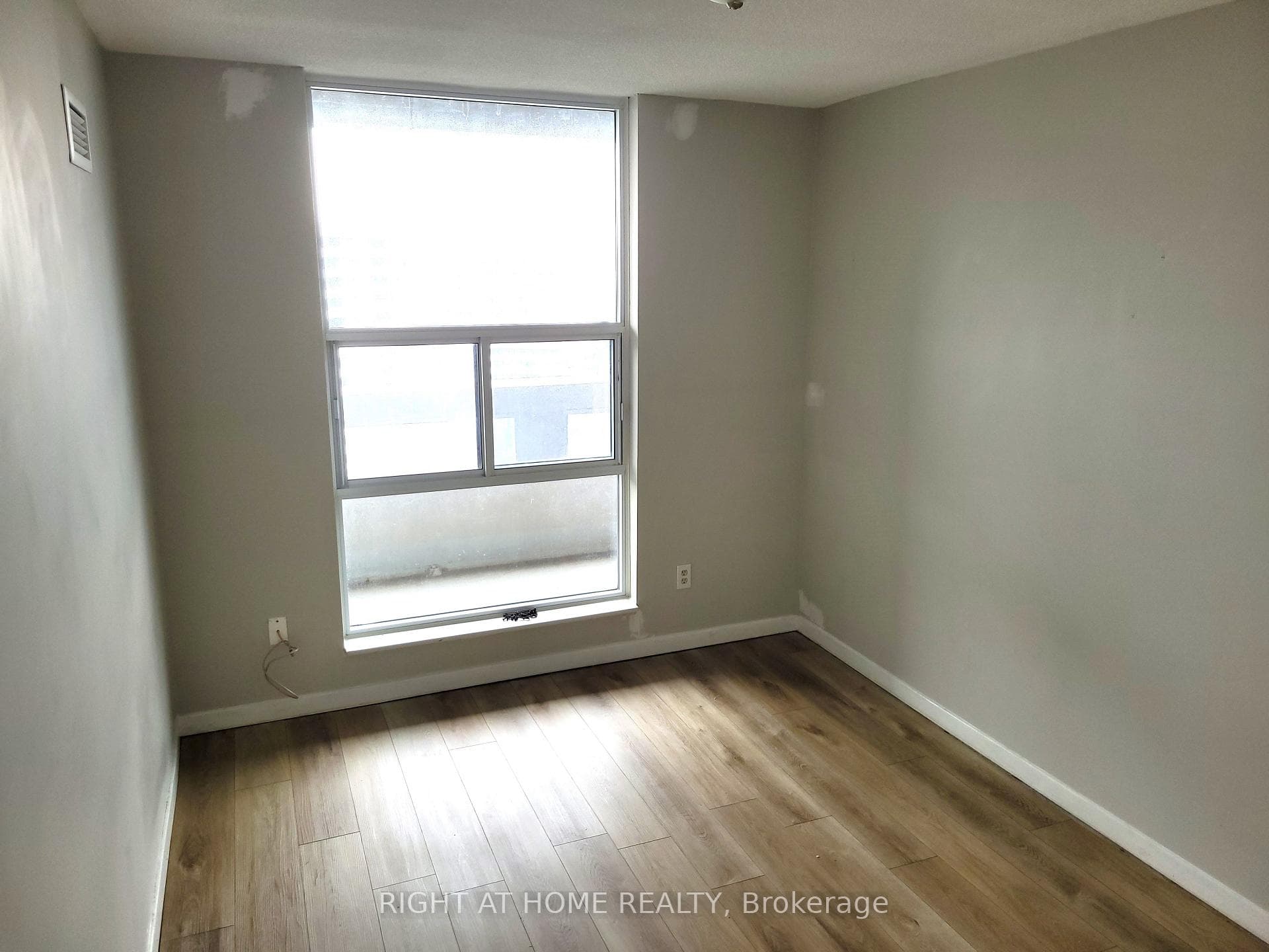 50 Inverlochy Boulevard Unit PH 10 photo 6
