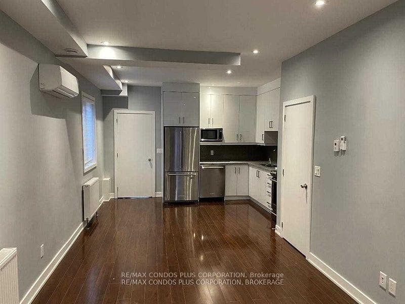 634 Shaw Street photo 2