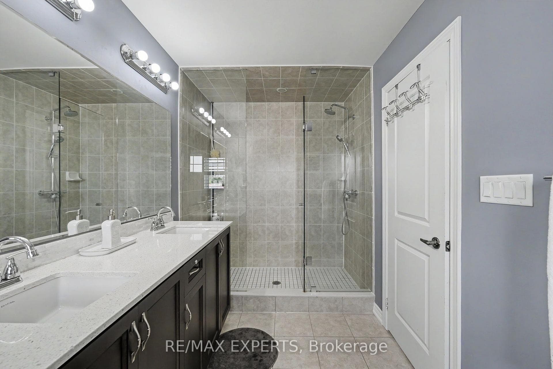 8 Morra Avenue photo 27